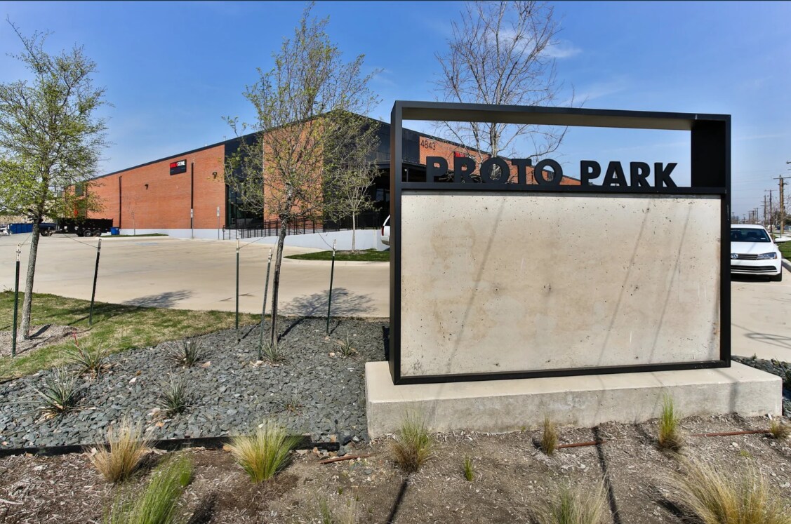 3200 Irving Blvd, Dallas, TX for Rent