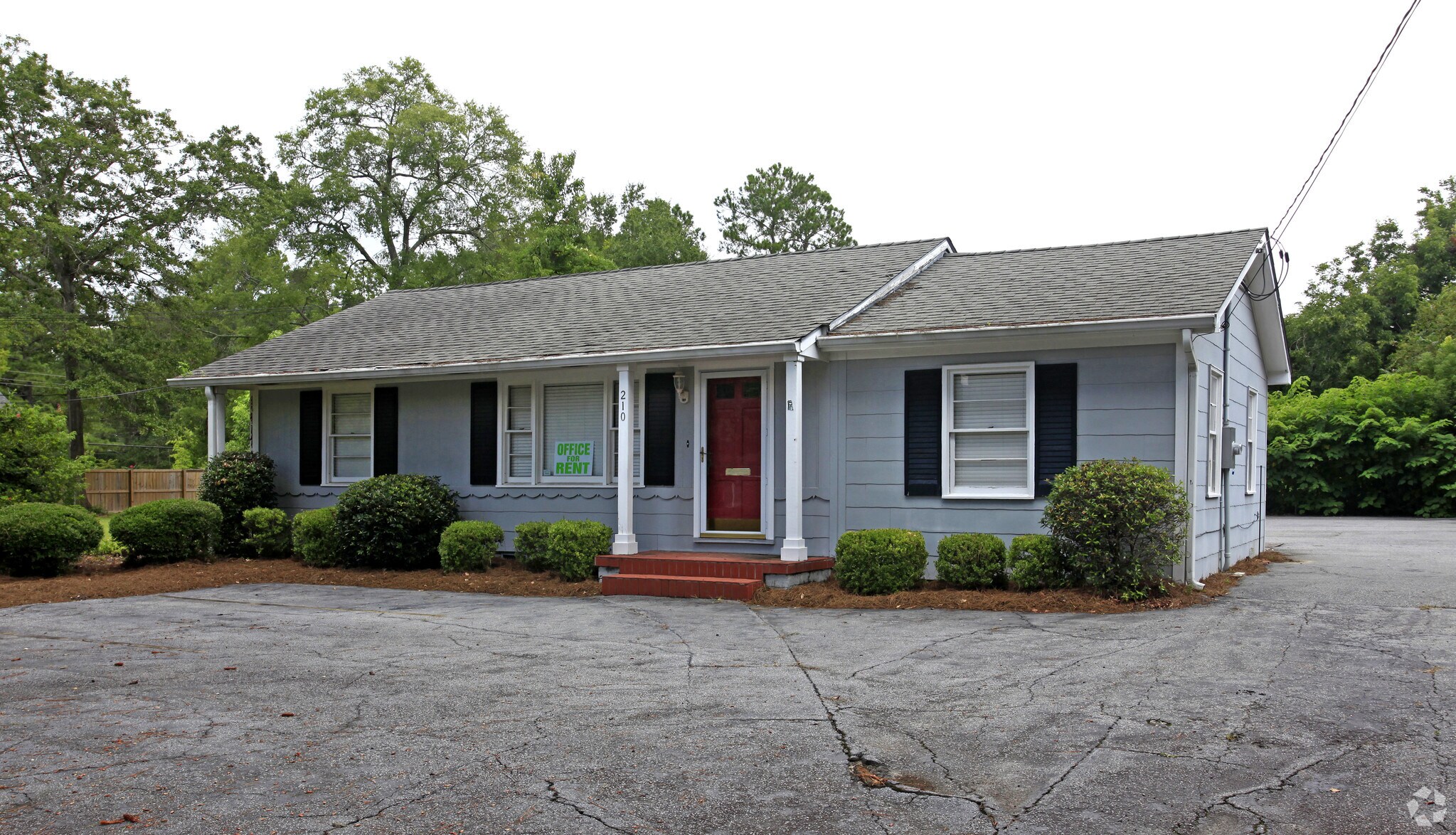 210 W Park Ave Valdosta, GA 31602 Office Property for Lease on