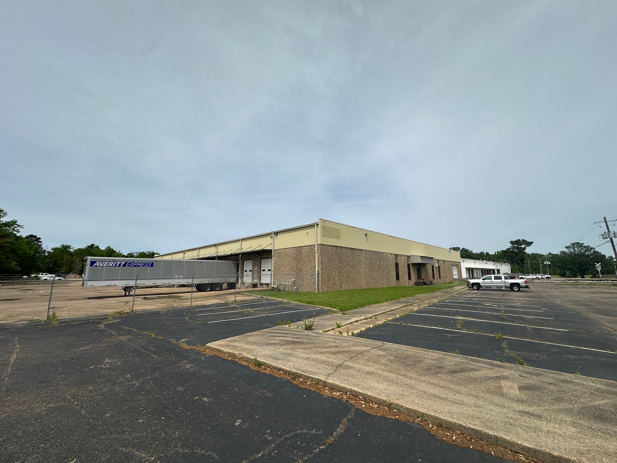 545 Ford Ave, Jackson, MS for Rent