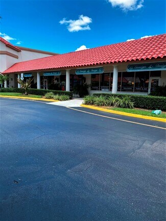 Wellington, FL Retail - 13841 Wellington Trace