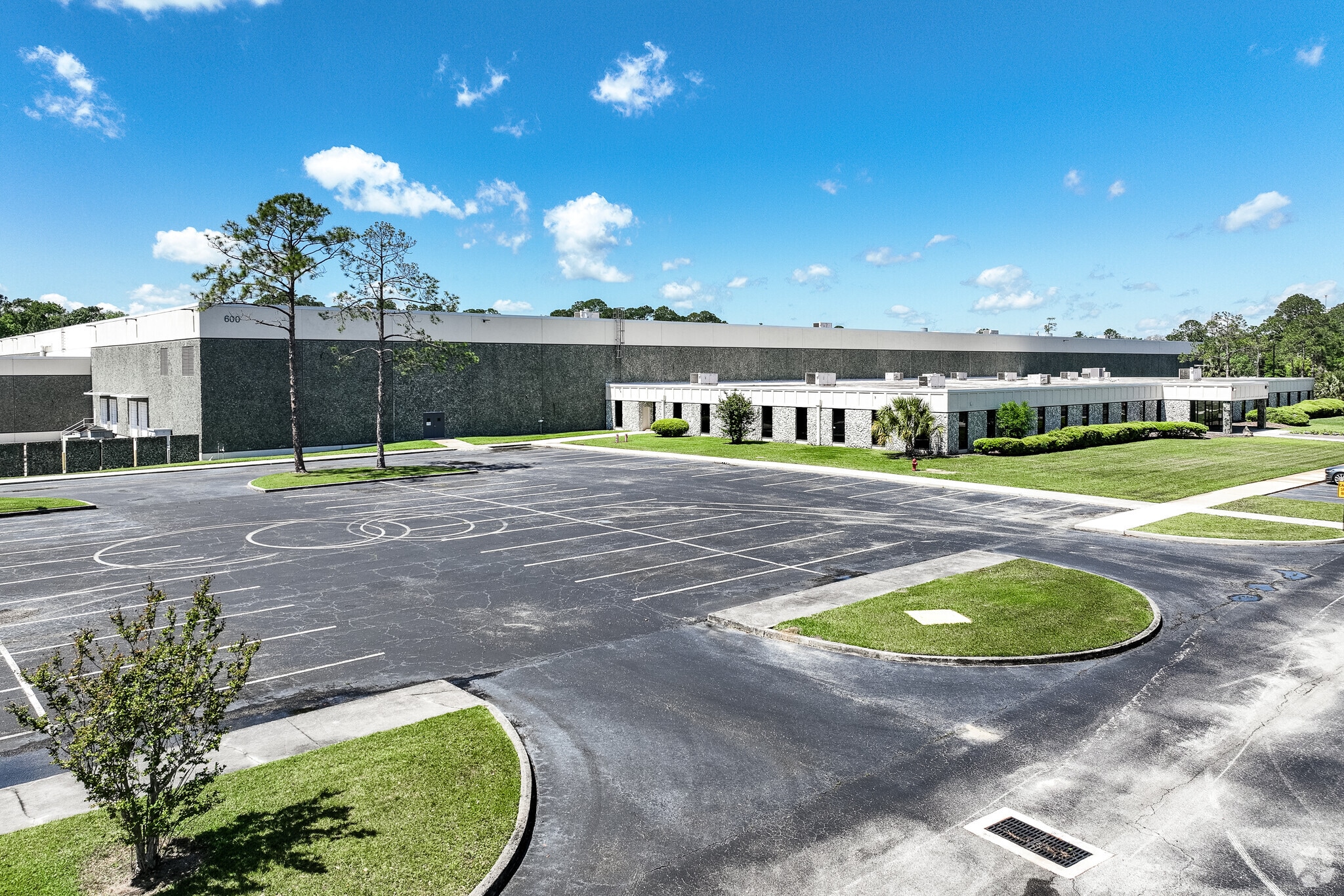 600 Wells Rd, Orange Park, FL for Rent