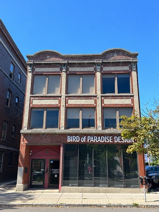 Buffalo, NY Storefront Retail/Office - 110 Elmwood Ave