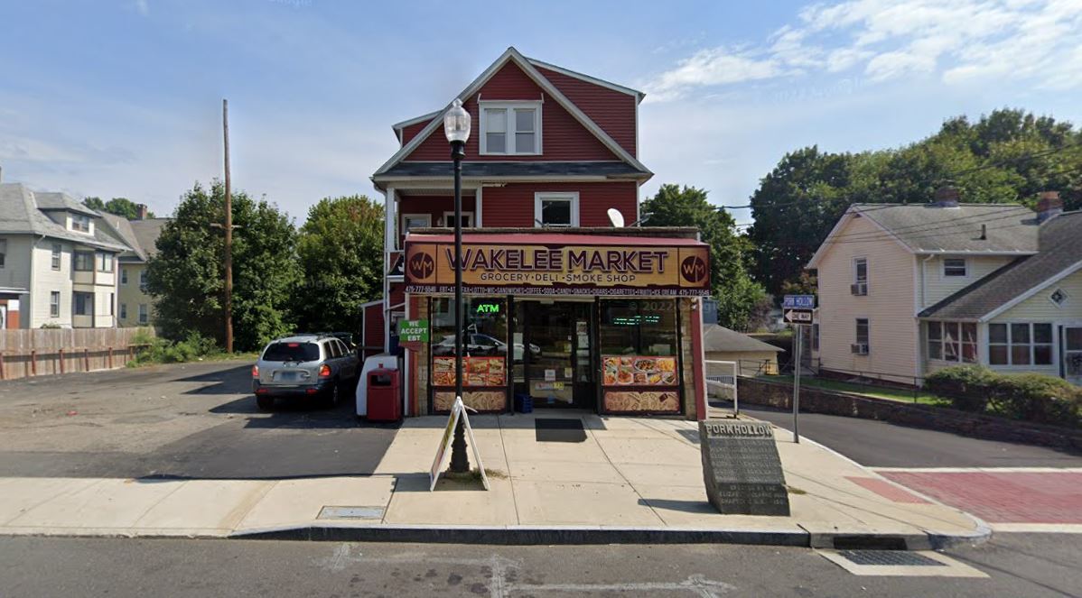 192 Wakelee Ave Ansonia, CT 06401 Retail Property for Sale on