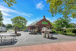 Mattituck, NY Storefront - 95 Love Ln