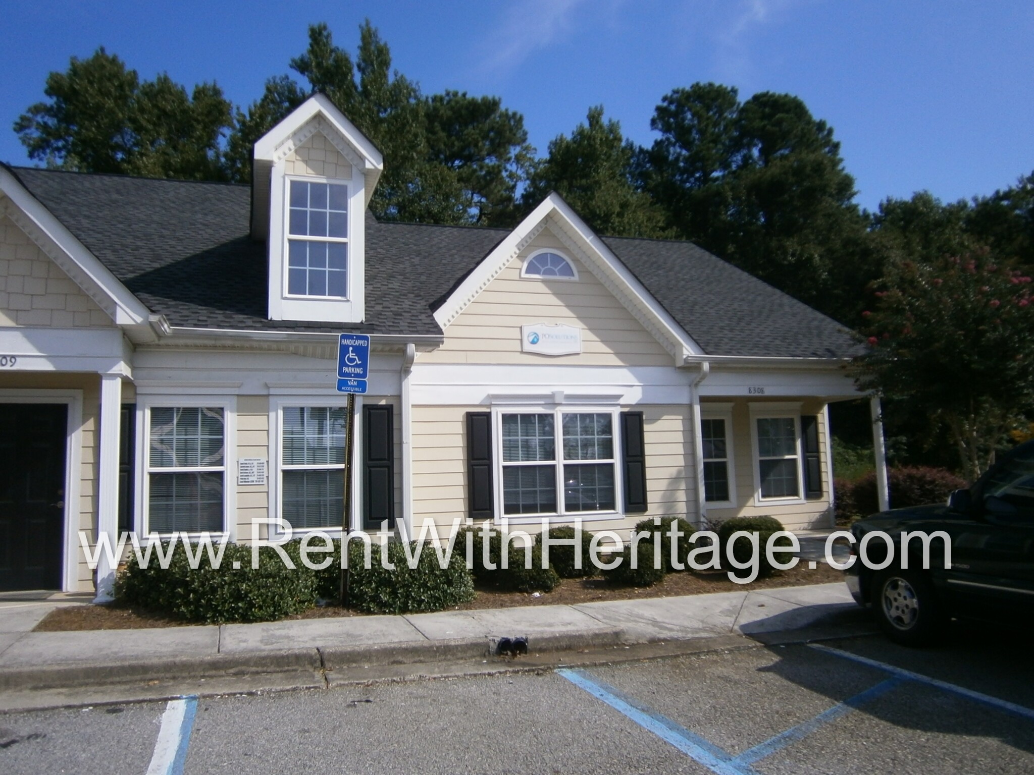 8301-8337 Office Park Dr, Douglasville, GA for Rent
