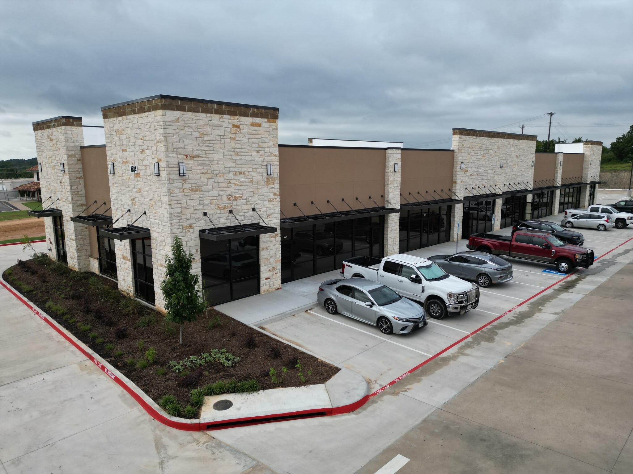 1800 Santa Fe Dr, Weatherford, TX for Rent