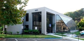 1989 PALOMAR OAKS Way  