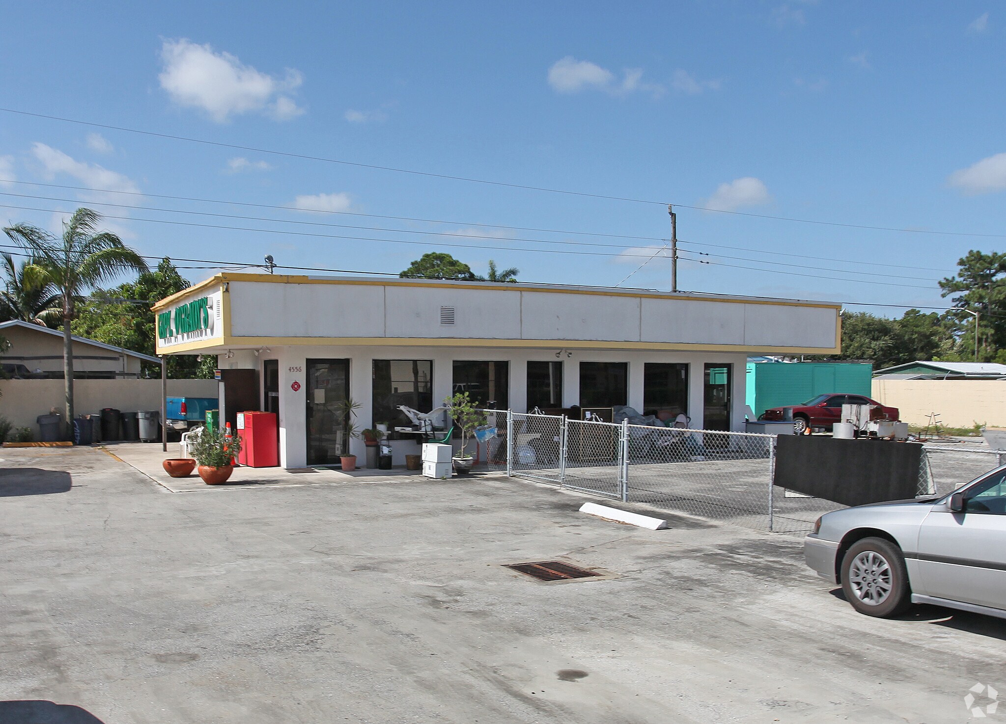 4556 10th Ave N, Lake Worth, FL for Rent