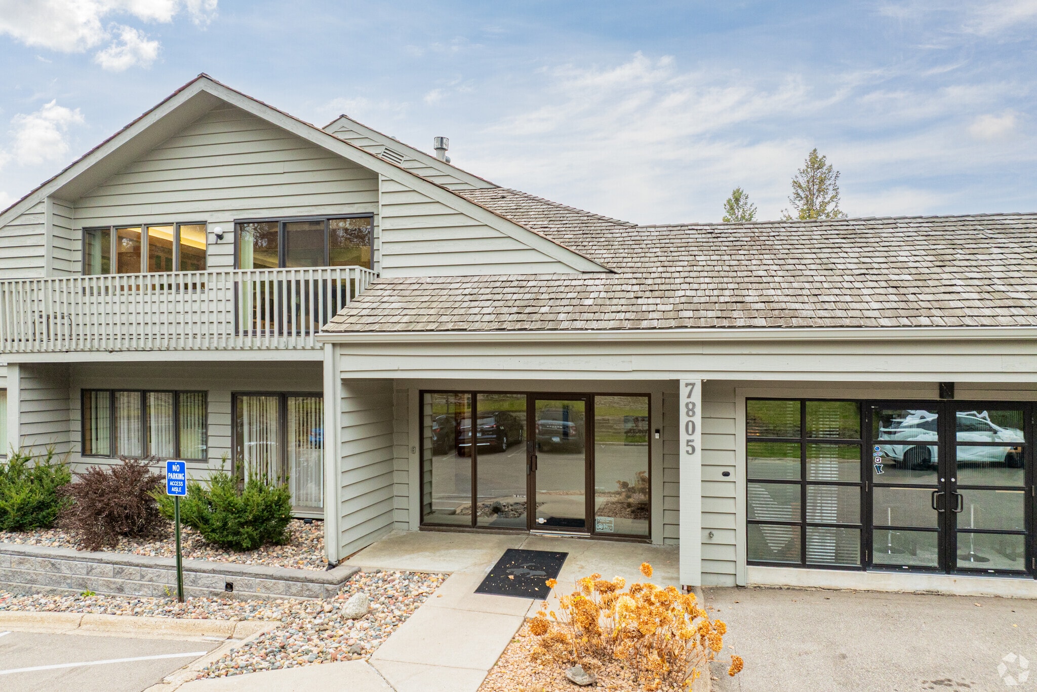 7805 Telegraph Rd, Bloomington, MN for Sale