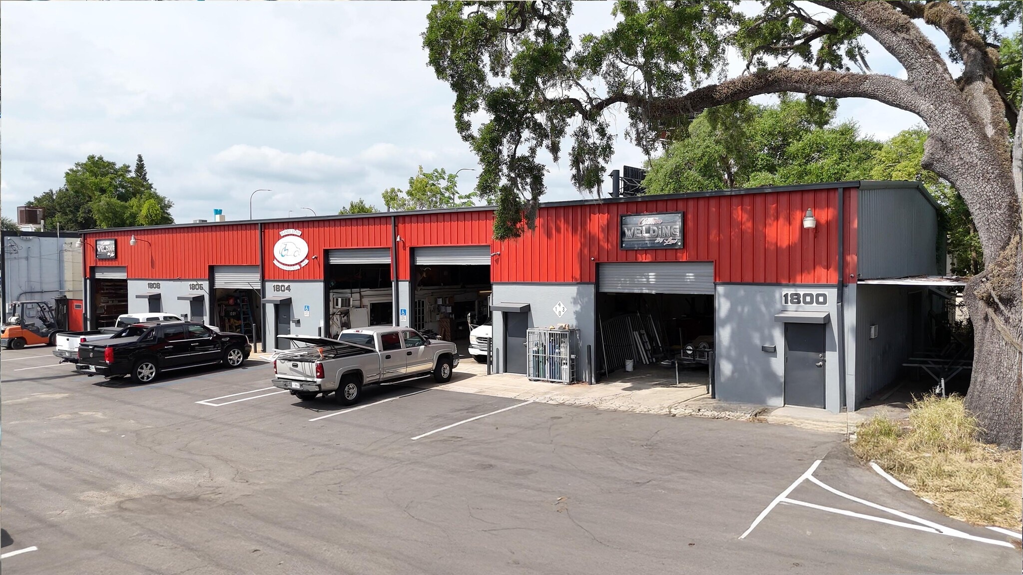 1800 S Division Ave, Orlando, FL for Sale