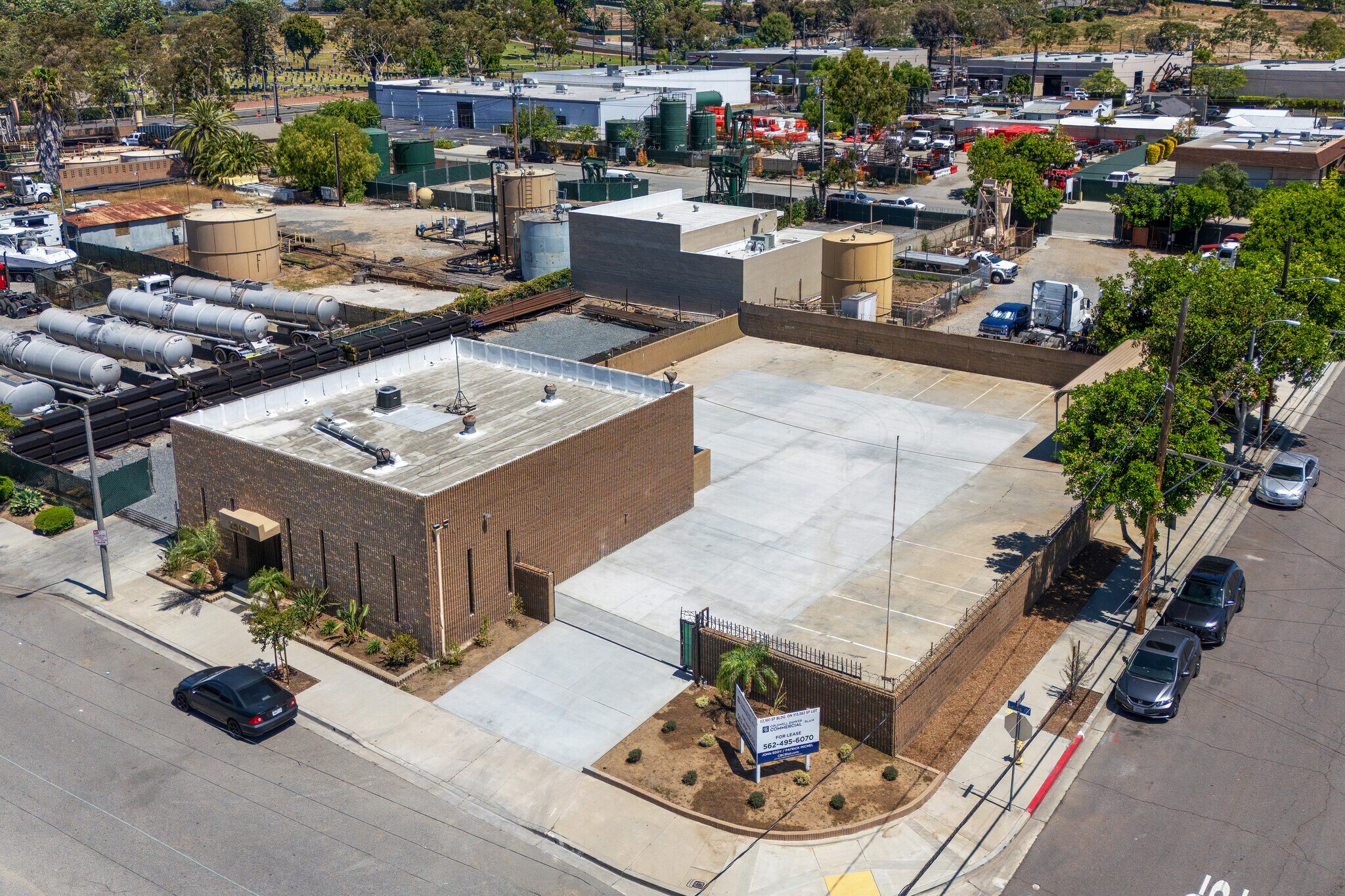 2500 Lewis Ave, Signal Hill, CA for Rent
