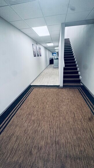 Las Vegas, NV Coworking Space - 6015 S Rainbow Blvd Las Vegas, NV Coworking Space - 6015 S Rainbow Blvd