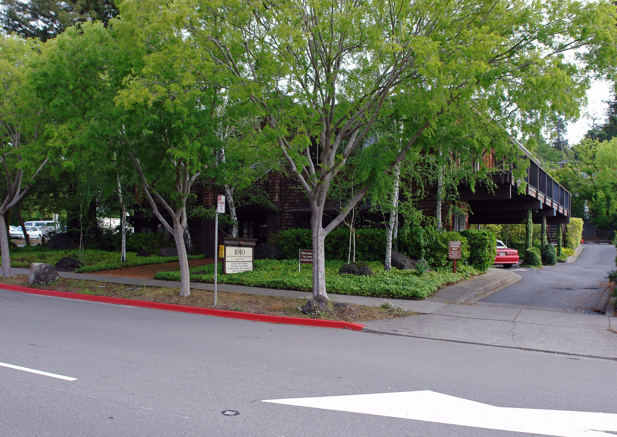 1010 Sir Francis Drake Blvd Kentfield, CA 94904 Office Property for
