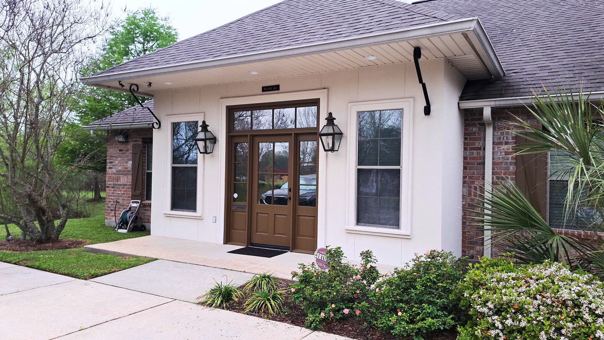 16851 Jefferson Hwy, Baton Rouge, LA for Rent