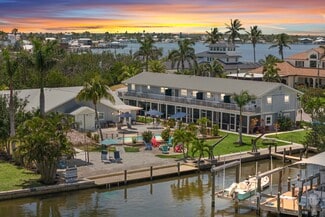 Cape Coral, FL Apartments - 12230 Shoreview Dr