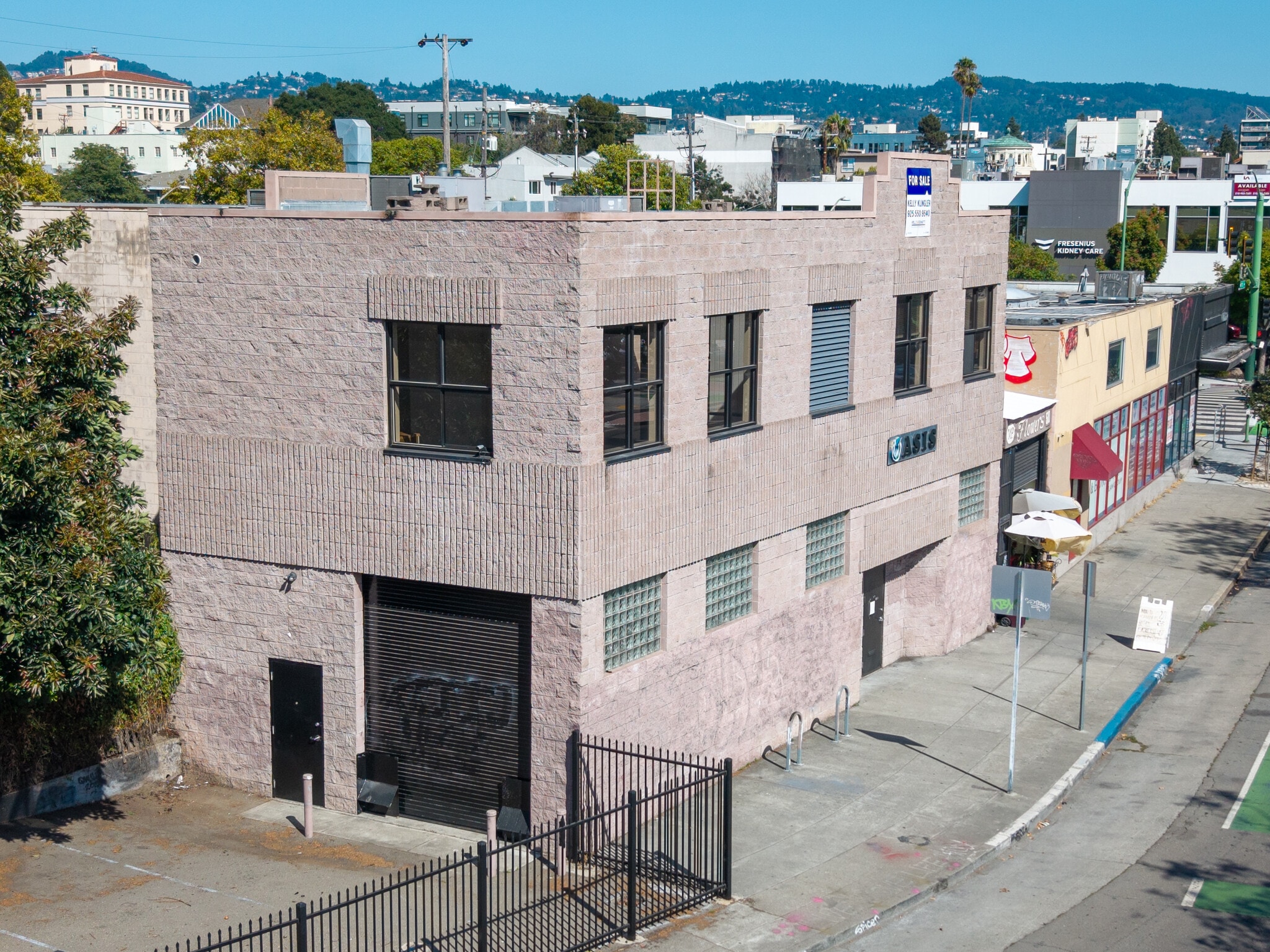 520 27th St, Oakland, CA for Sale