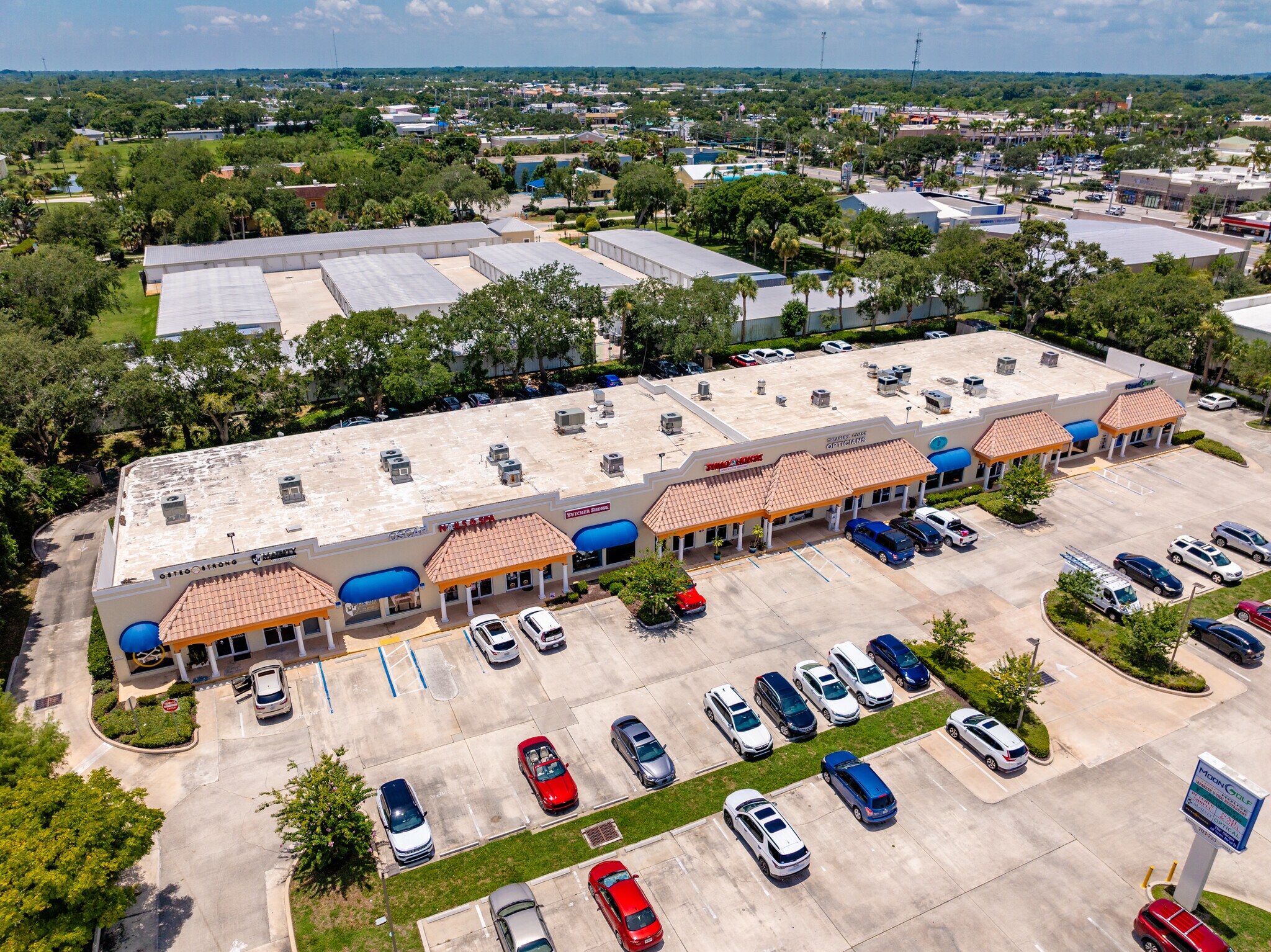 703-725 17th St, Vero Beach, FL for Rent