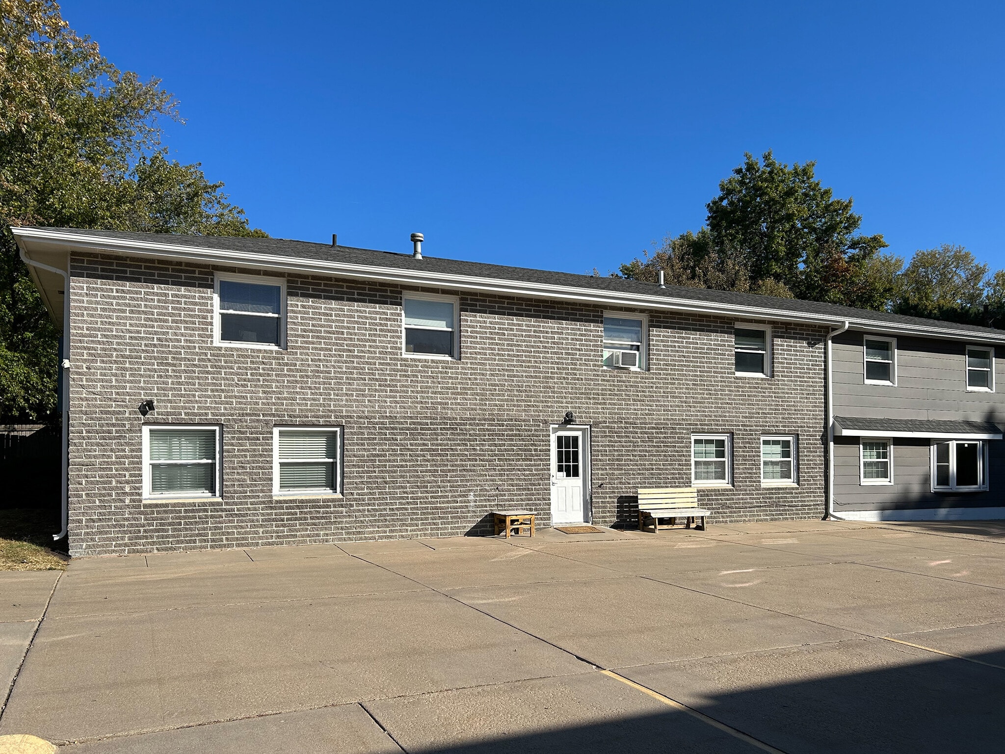 4210 S 33rd St, Lincoln, NE for Sale