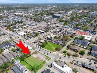 Houston, TX Commercial - 1701 N Durham Dr