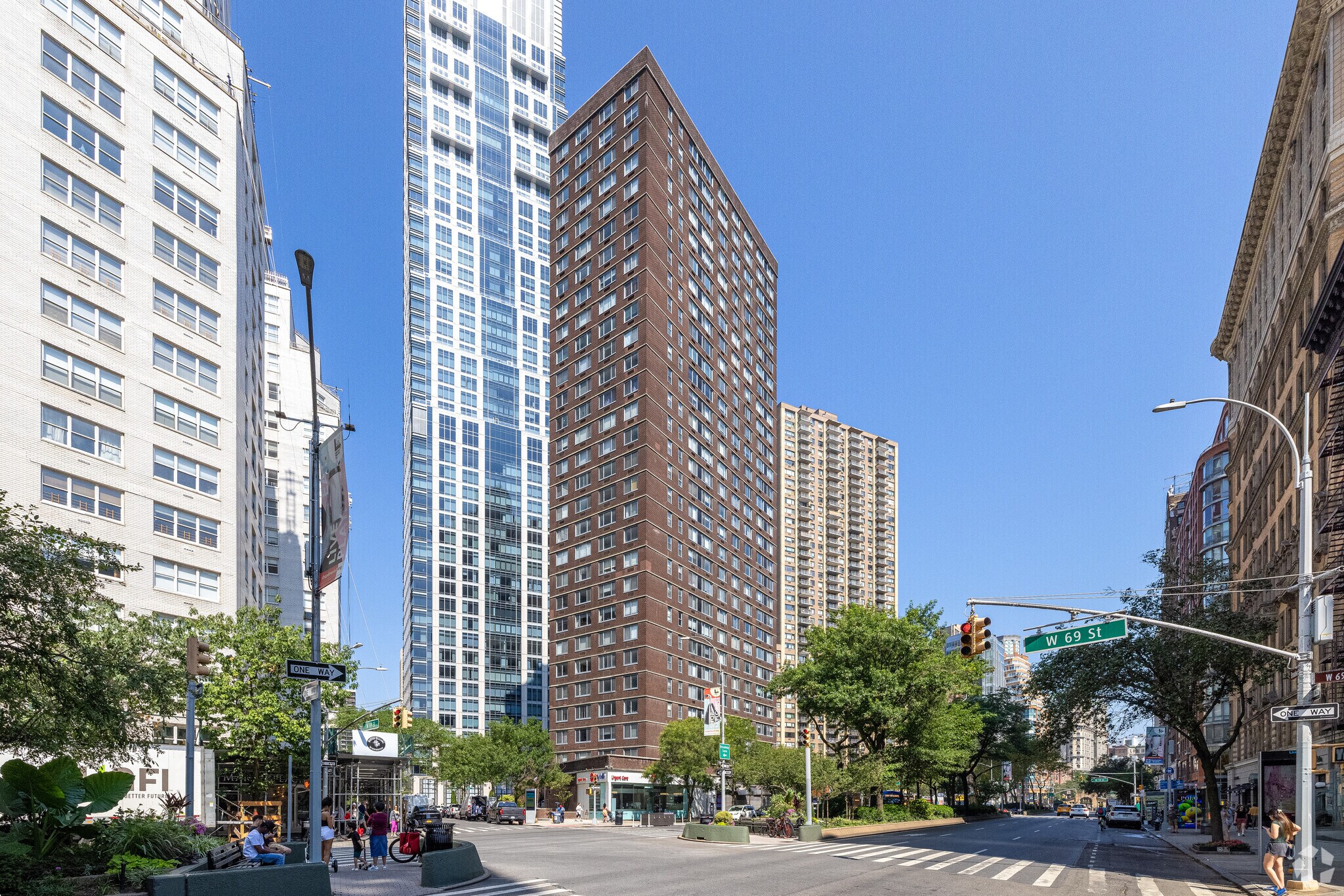 2025 Broadway, New York, NY for Rent