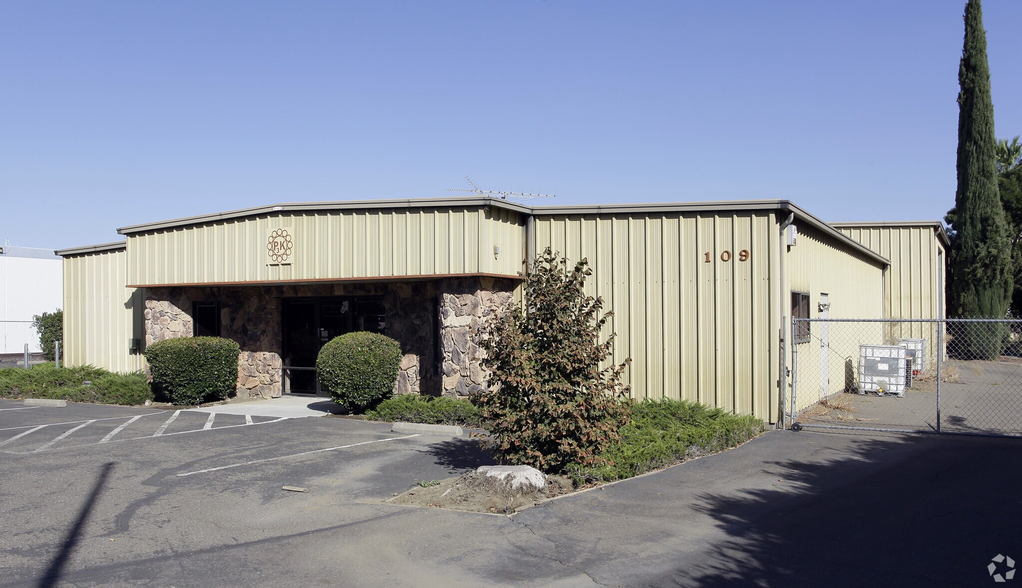 109 Harter Ave, Woodland, CA for Sale