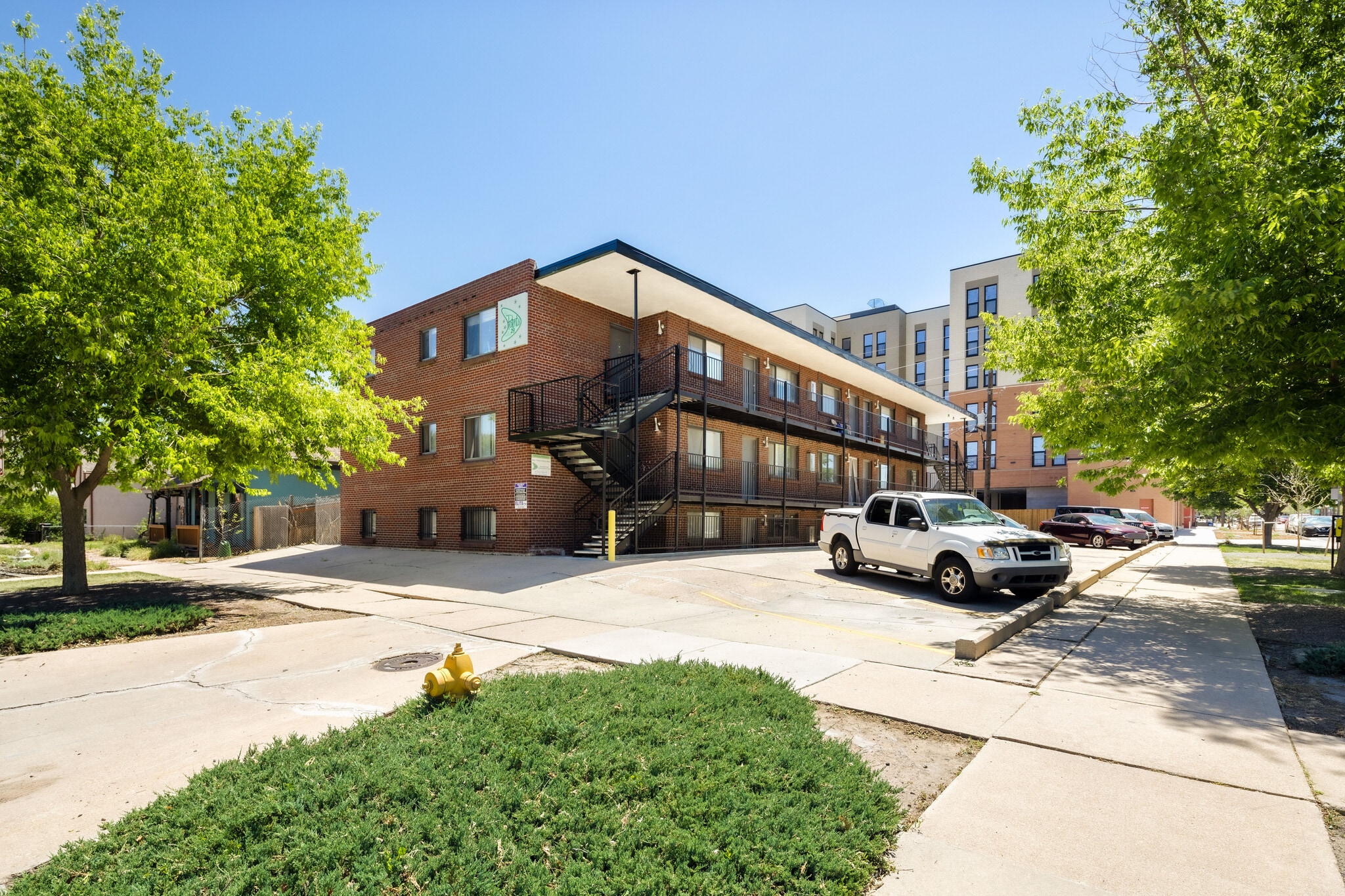 651 29th St, Denver, CO for Sale