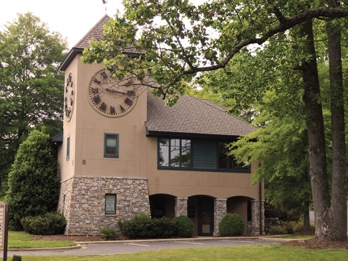 5 Park Pl W, Brevard, NC for Sale