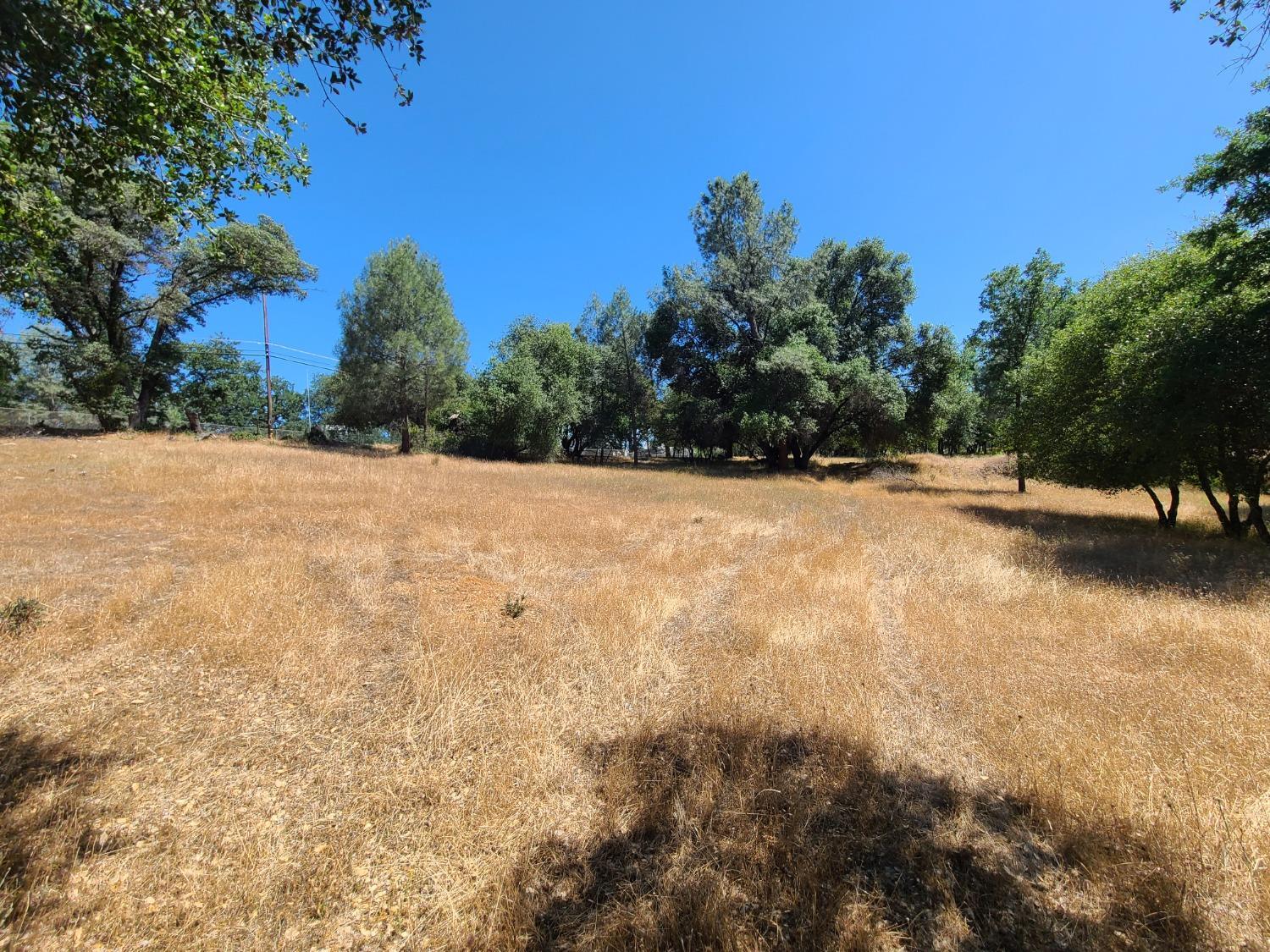 4250 Lime Kiln Rd, Diamond Springs, CA for Sale