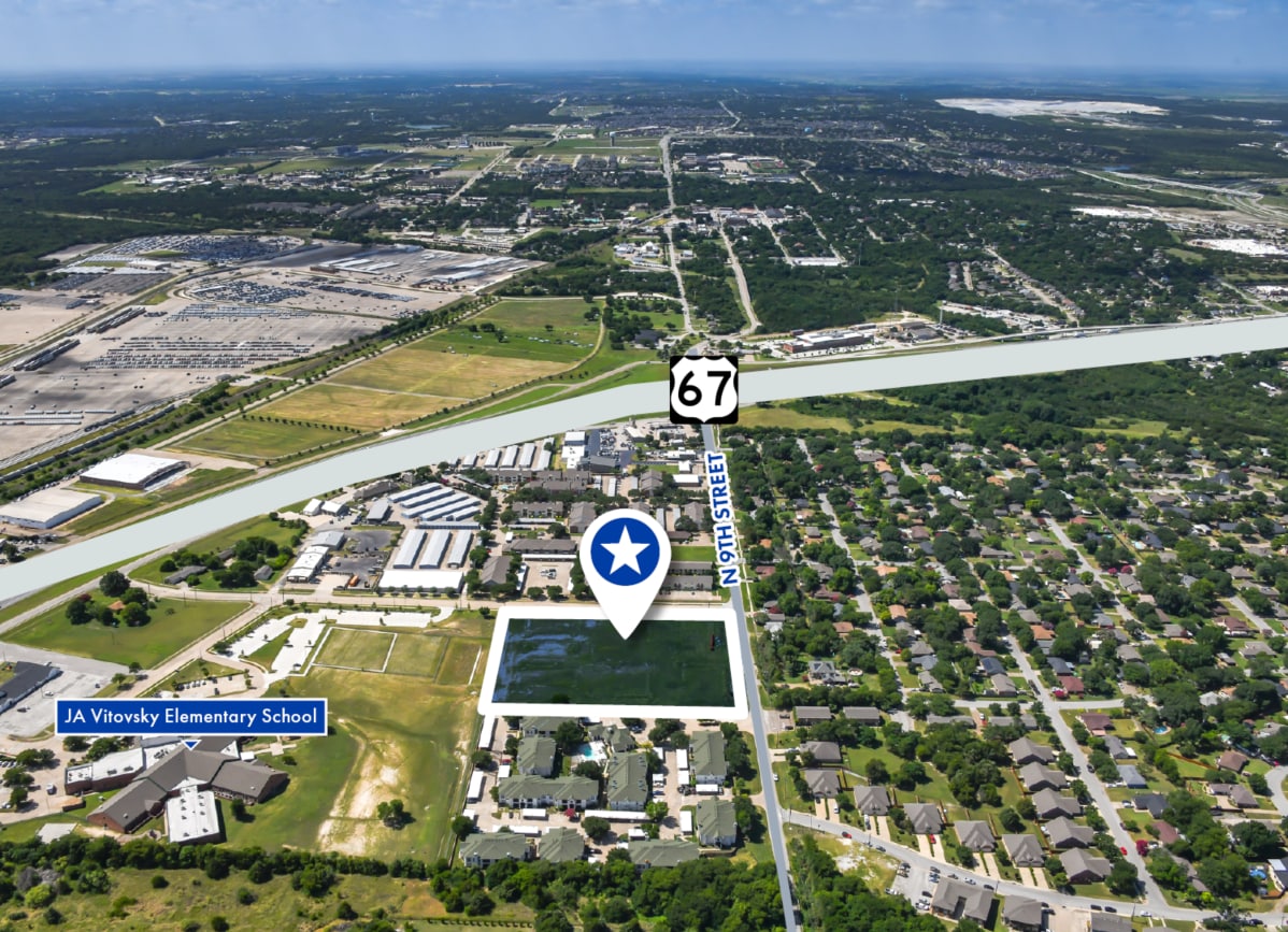 1550 N 9th St, Midlothian, TX for Sale