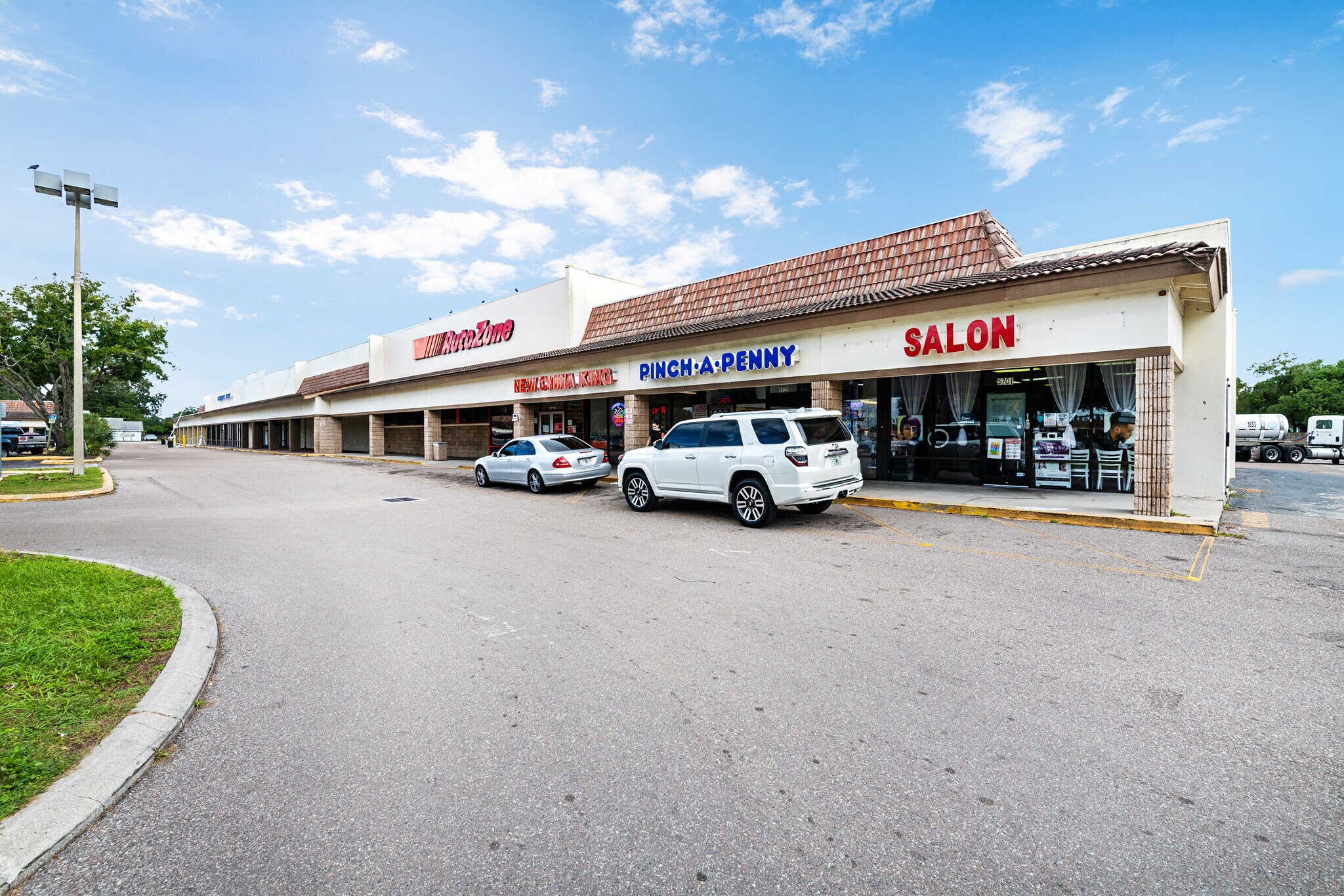 5701-5787 Edgewater Dr, Orlando, FL for Rent