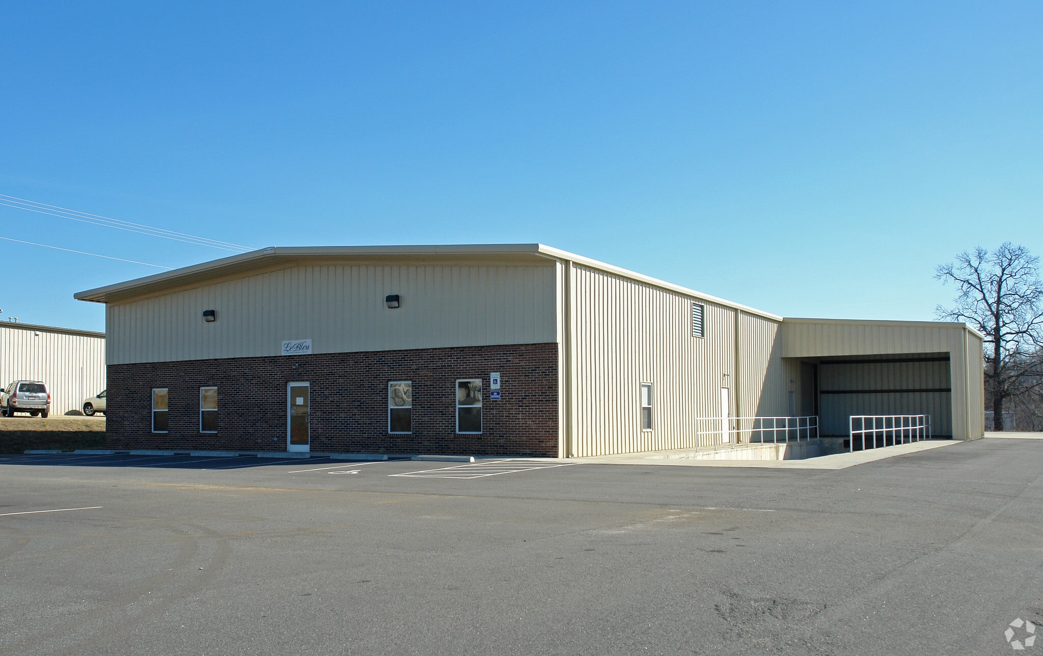 154 Commerce Blvd, Statesville, NC for Rent