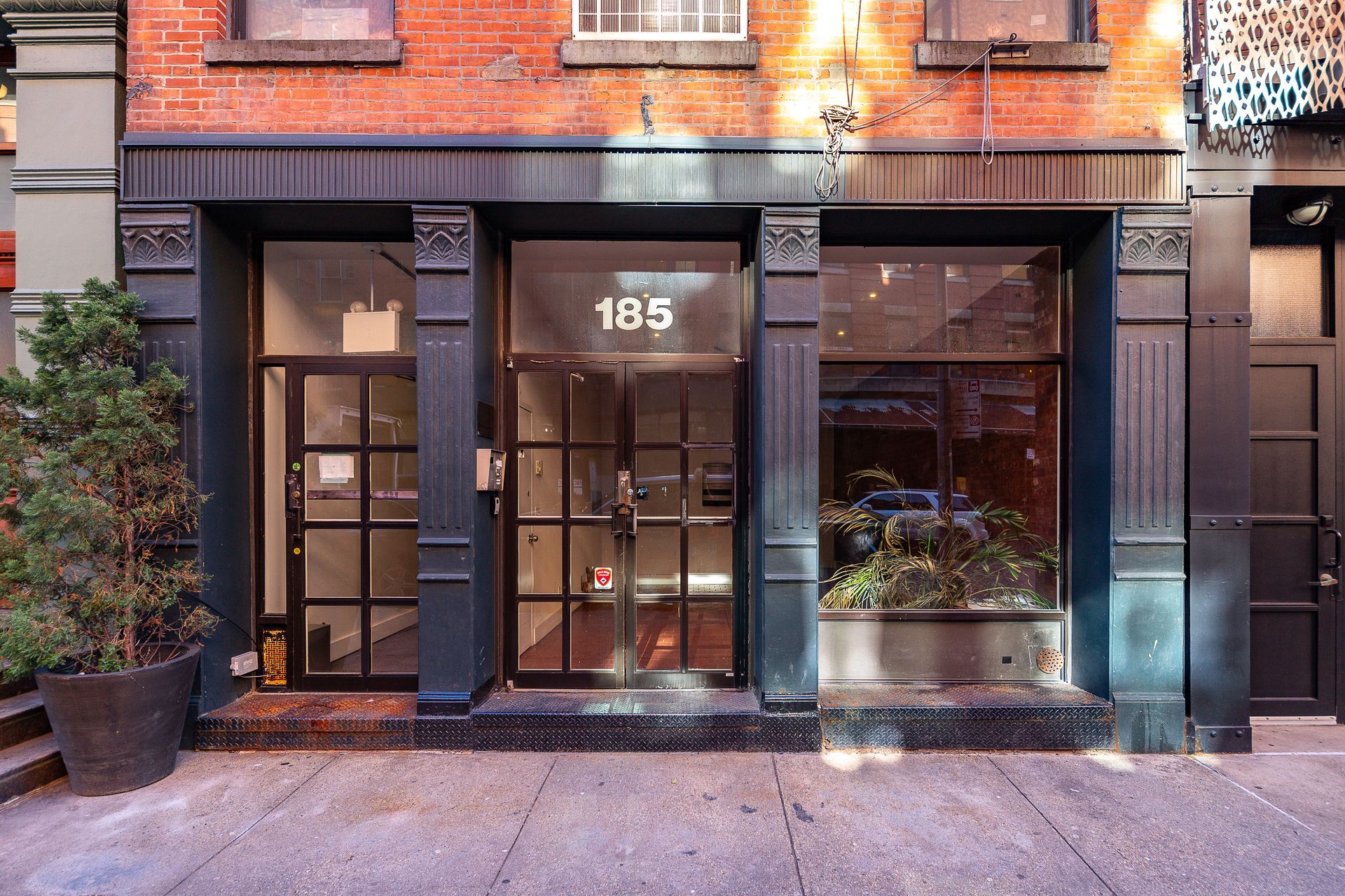 185 Franklin St, New York, NY for Sale