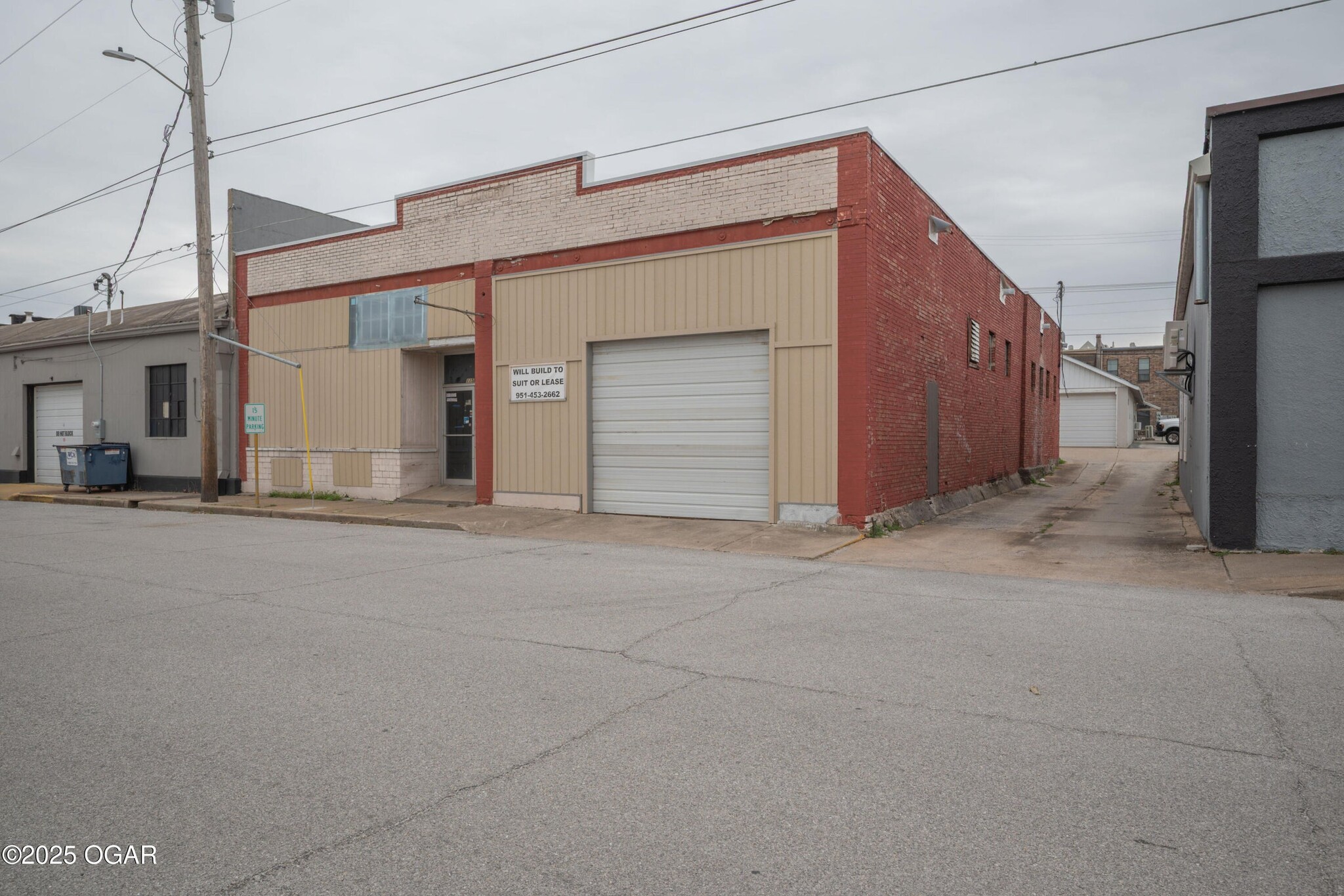 115 W McCord St, Neosho, MO for Sale