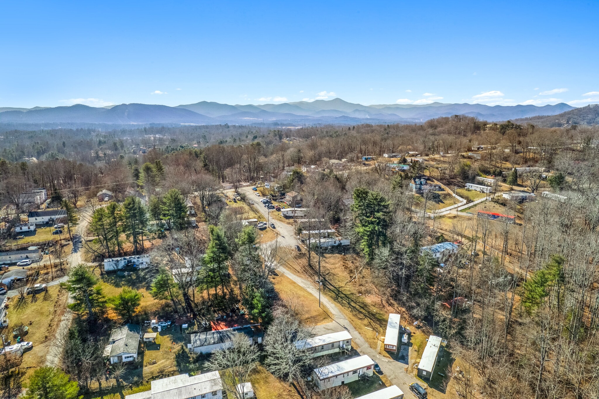 999 Love It Ln, Asheville, NC for Sale