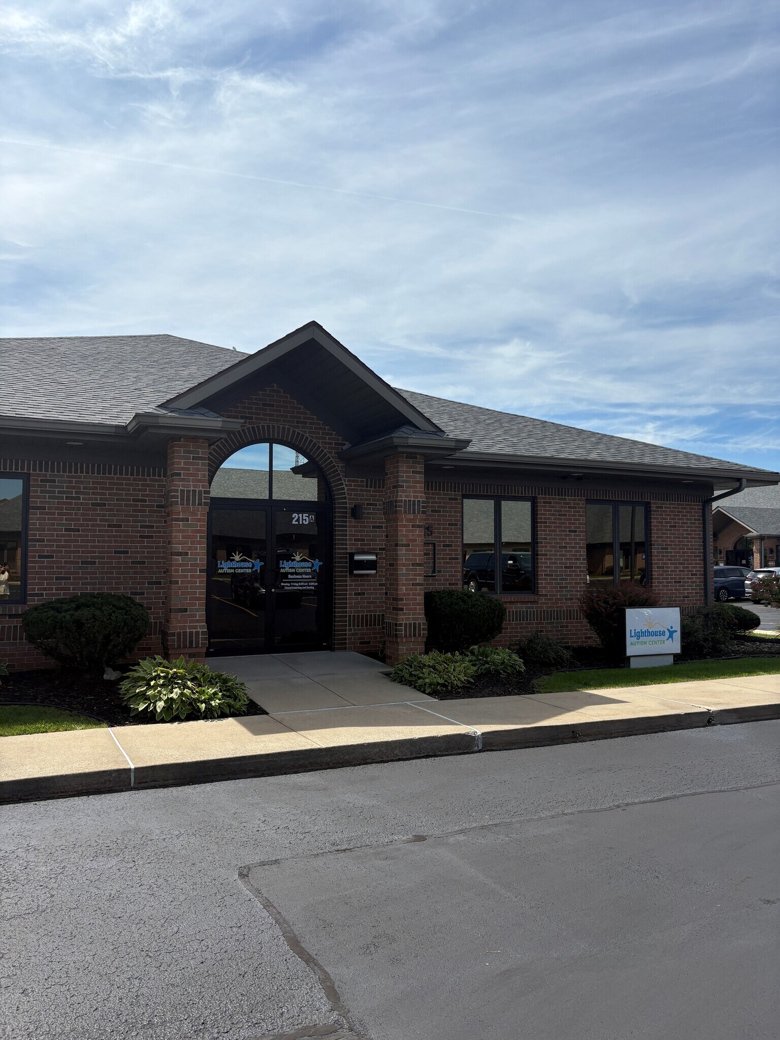 215 Red Coach Dr, Mishawaka, IN for Rent