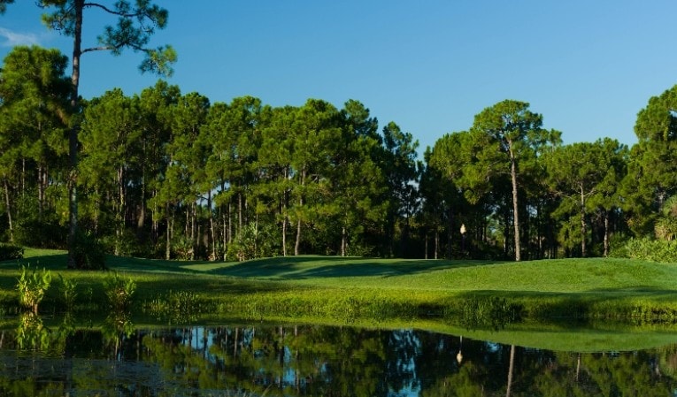 951 SW Country Club Dr, Port Saint Lucie, FL for Sale