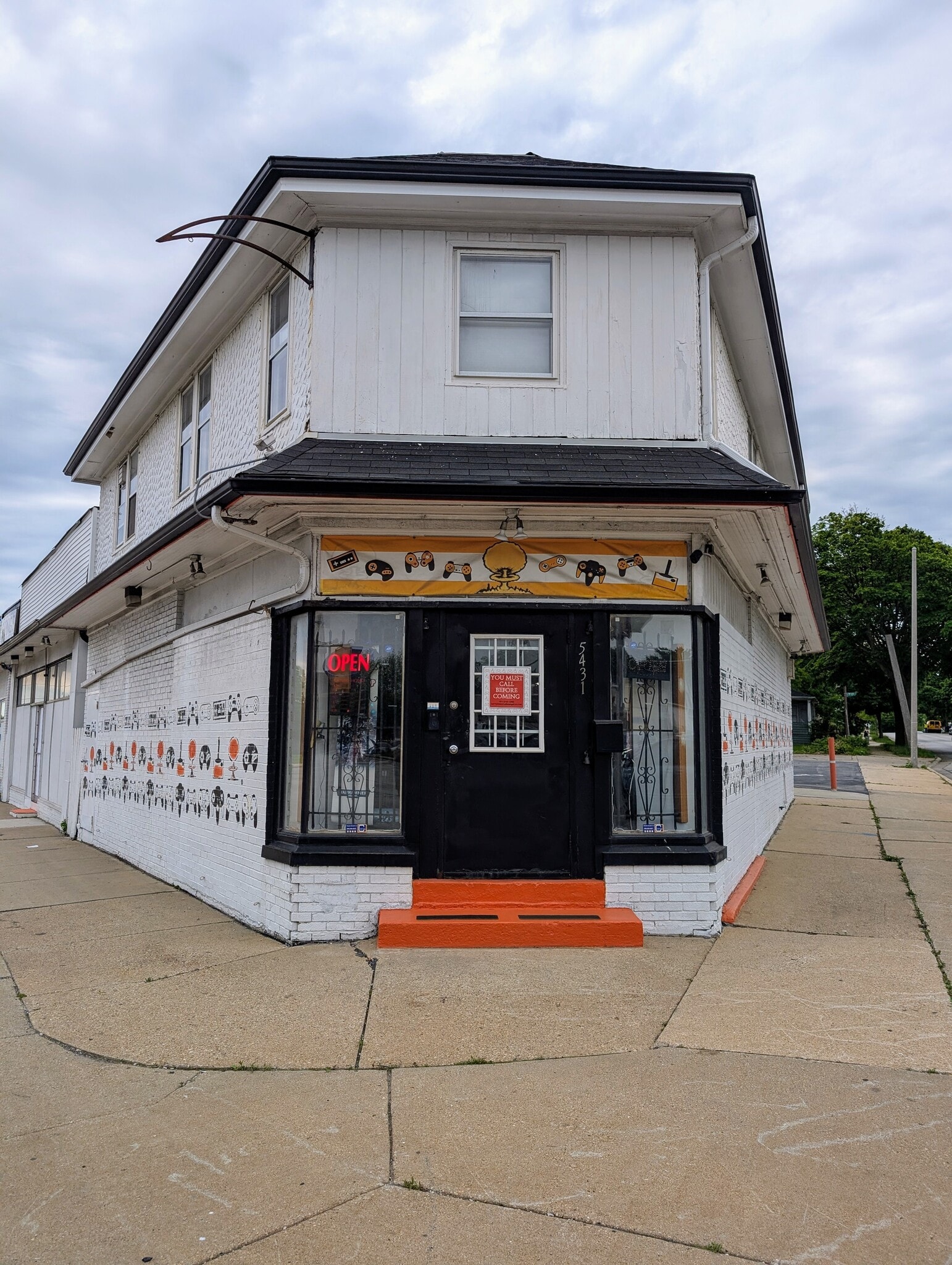 5431 W Lisbon Ave, Milwaukee, WI for Sale