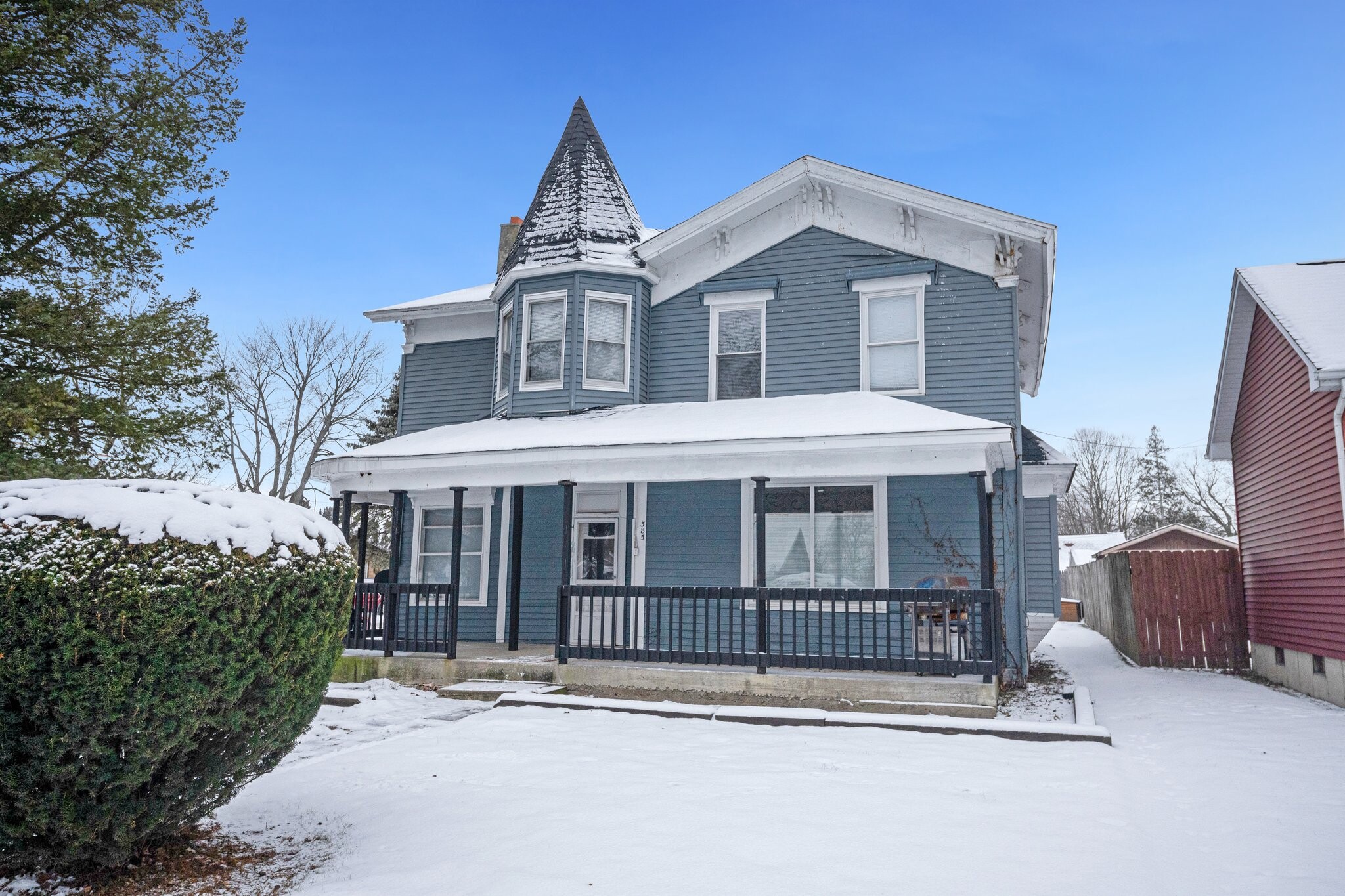 385 S Wayne St, Waterloo, IN for Sale