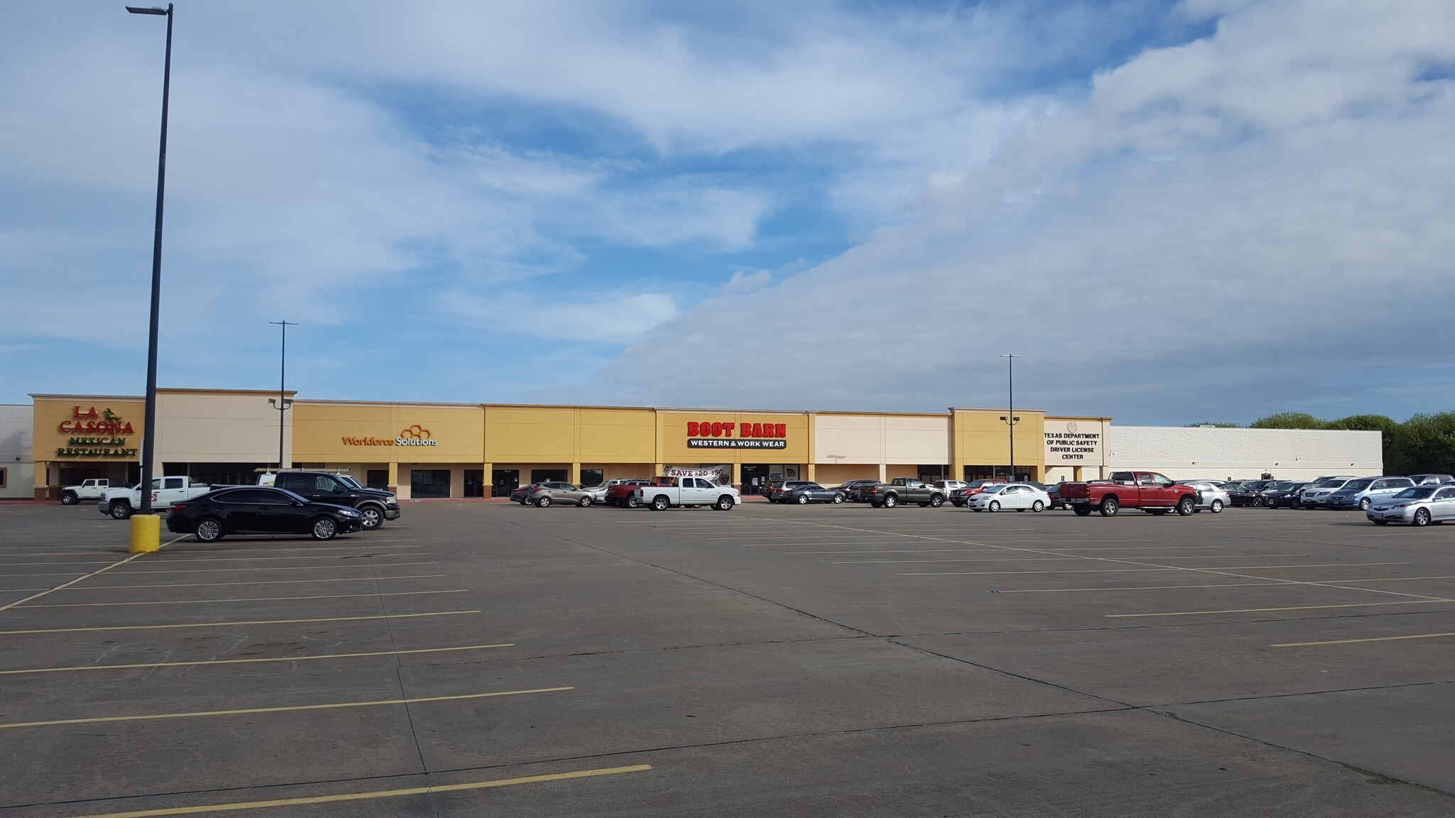 28000 S US 59 Hwy Rosenberg, TX 77471 Shopping Center Property for