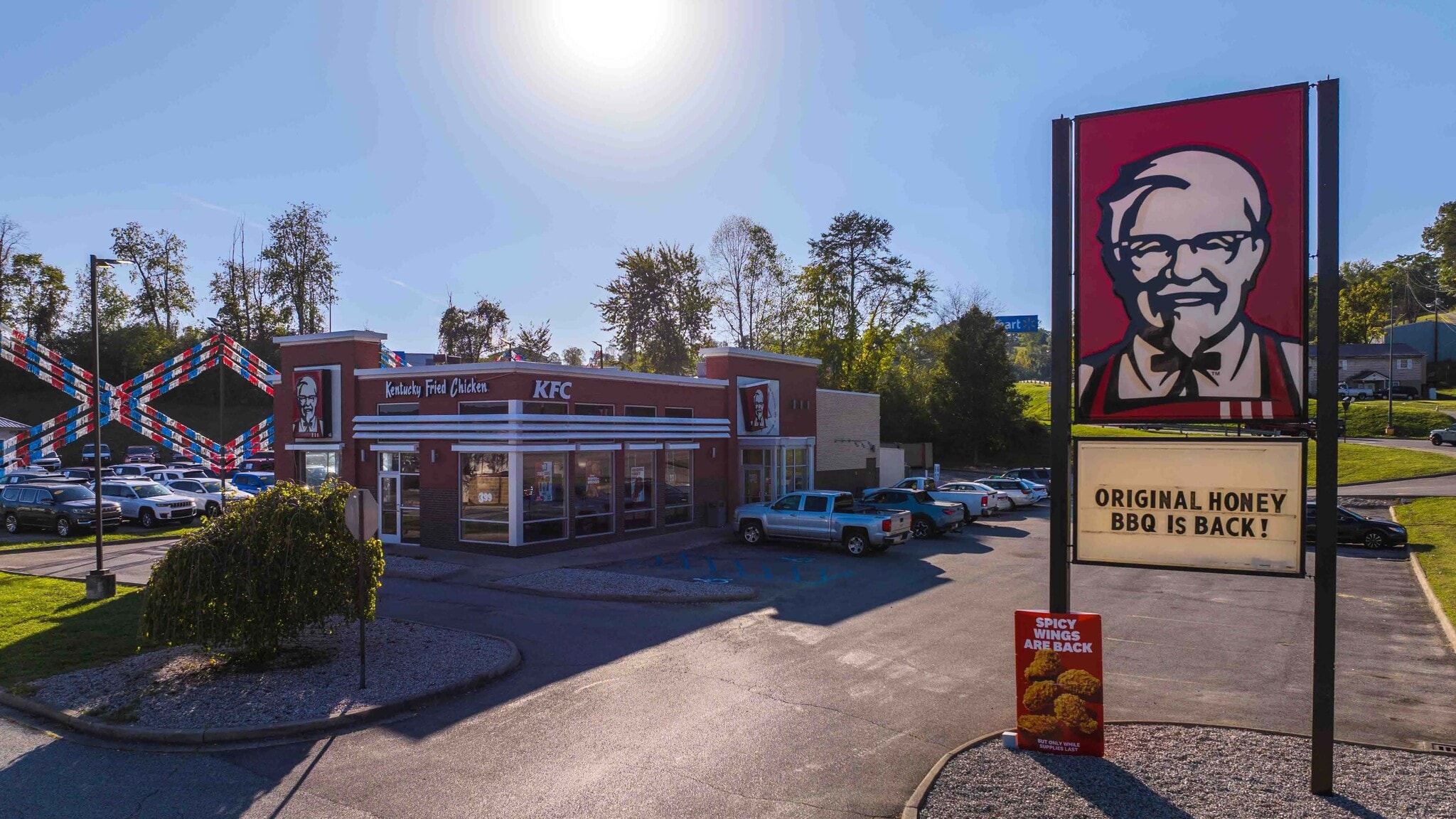 301D Hurricane Creek Rd, Hurricane, WV for Sale