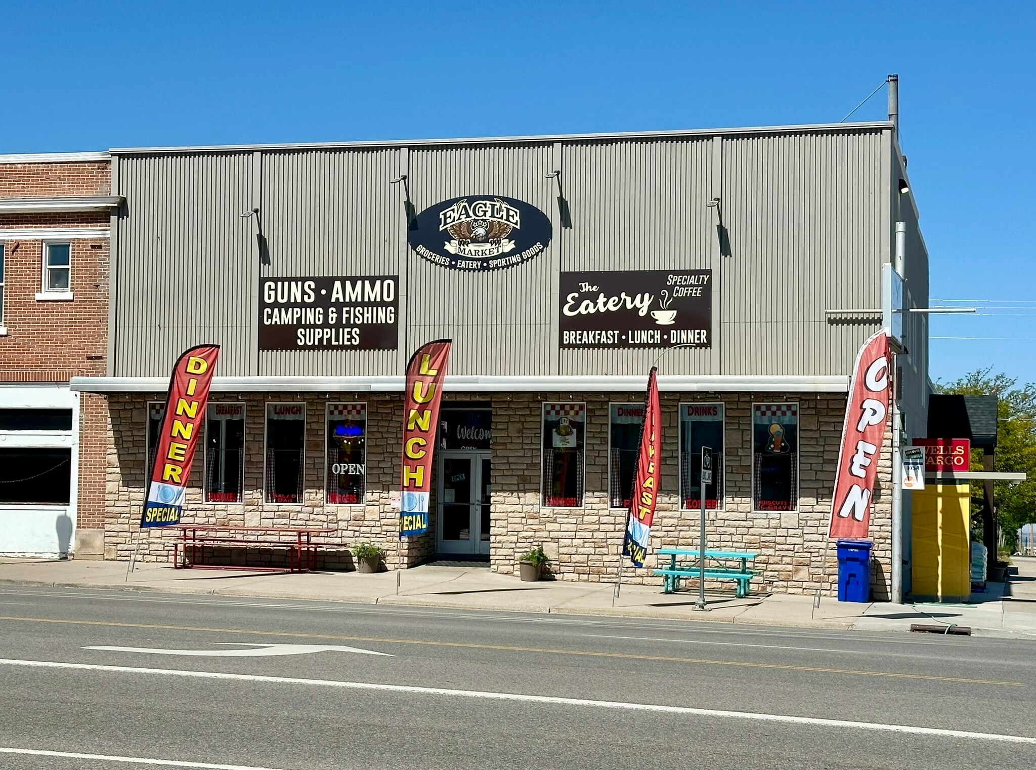 10 S Main St, Fillmore, UT for Sale