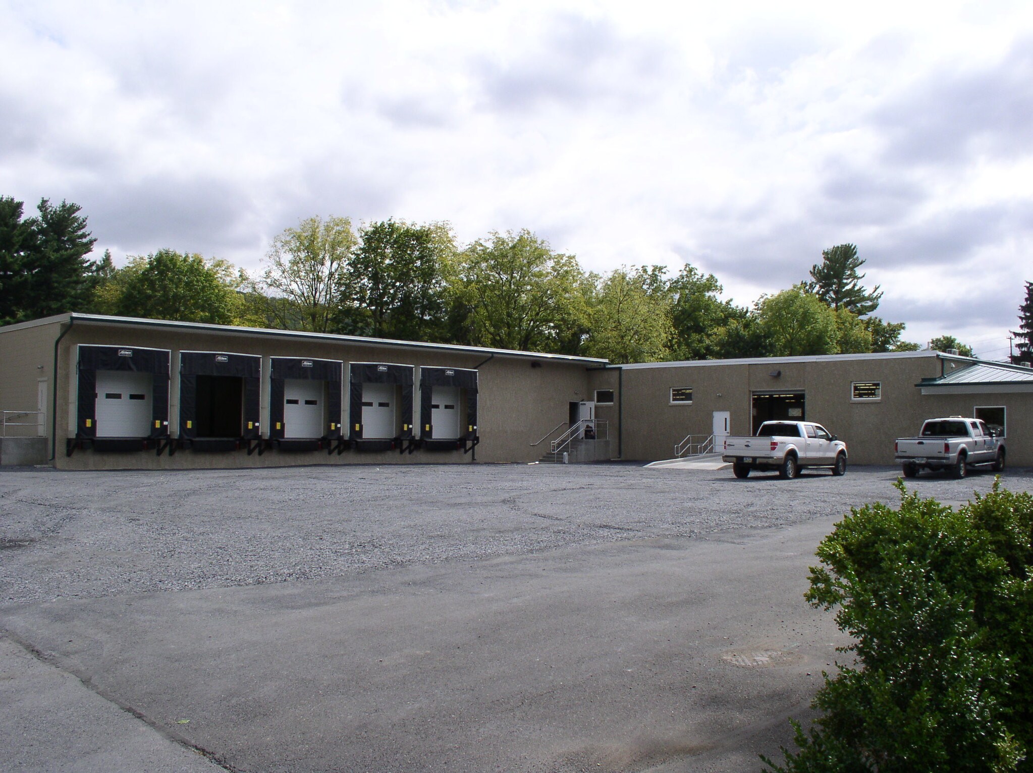 30 S Keystone Ave Emmaus, PA 18049 Industrial Property for Lease on
