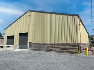 Santa Clarita, CA Industrial - 25781 Springbrook Ave Santa Clarita, CA Industrial - 25781 Springbrook Ave