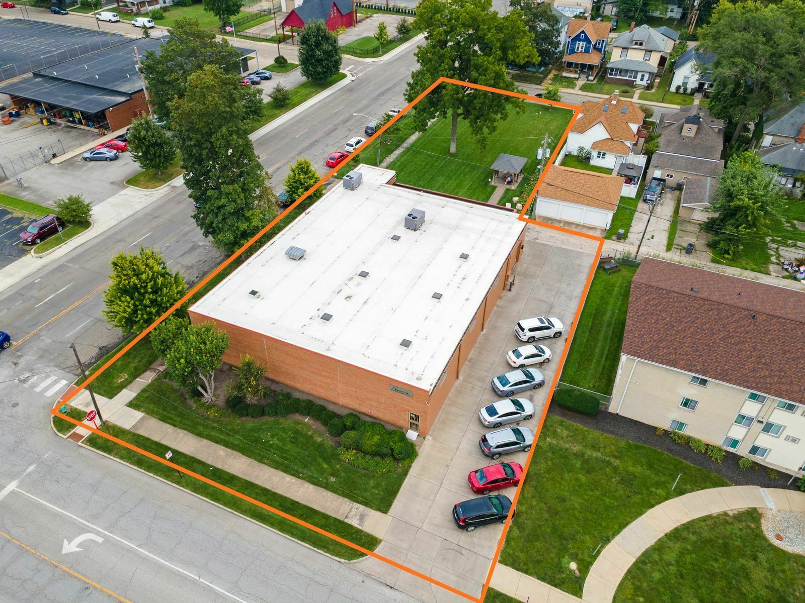 3369 Boulevard Pl, Indianapolis, IN for Sale