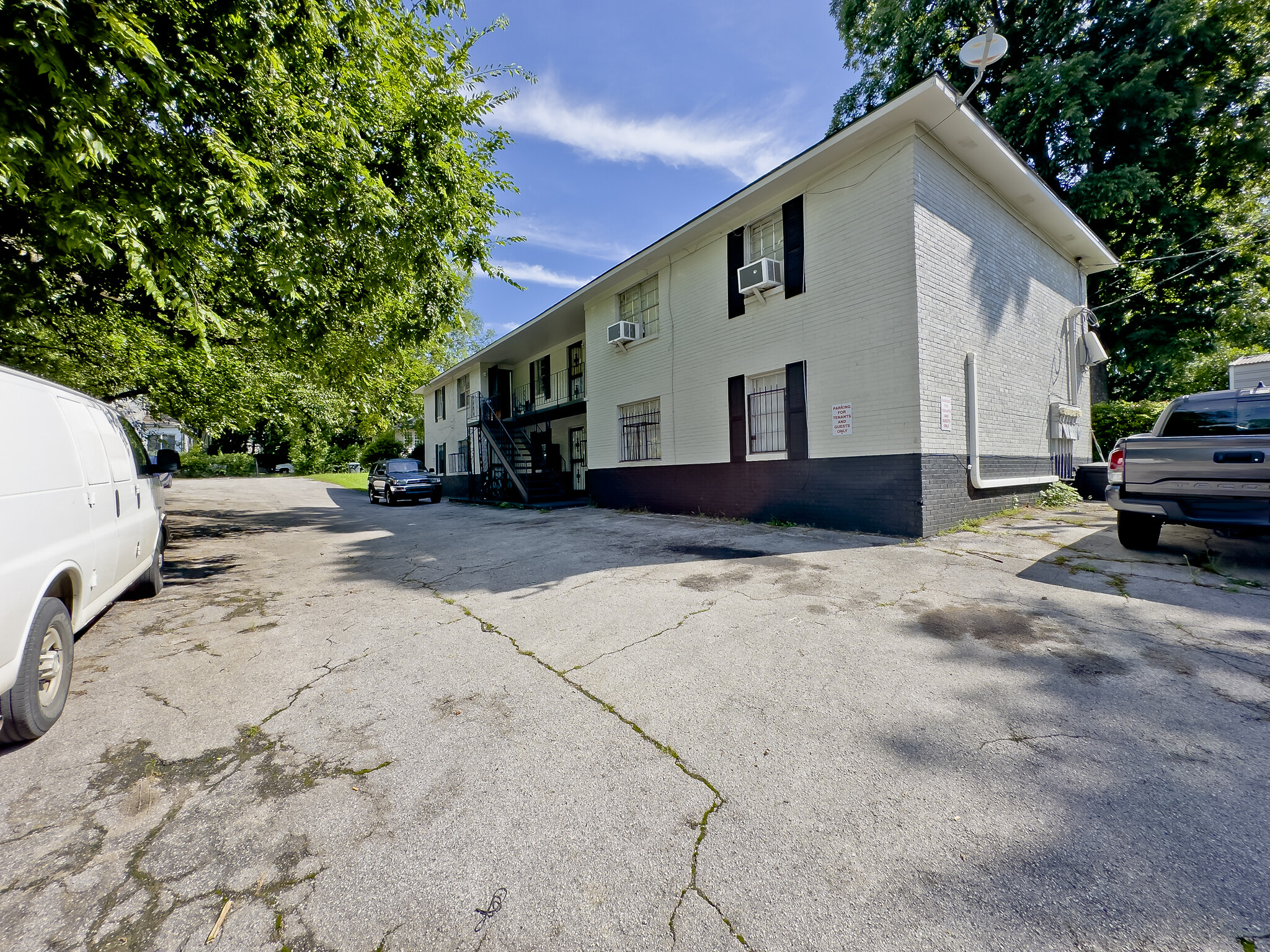 1609 11th Ct N, Birmingham, AL for Sale