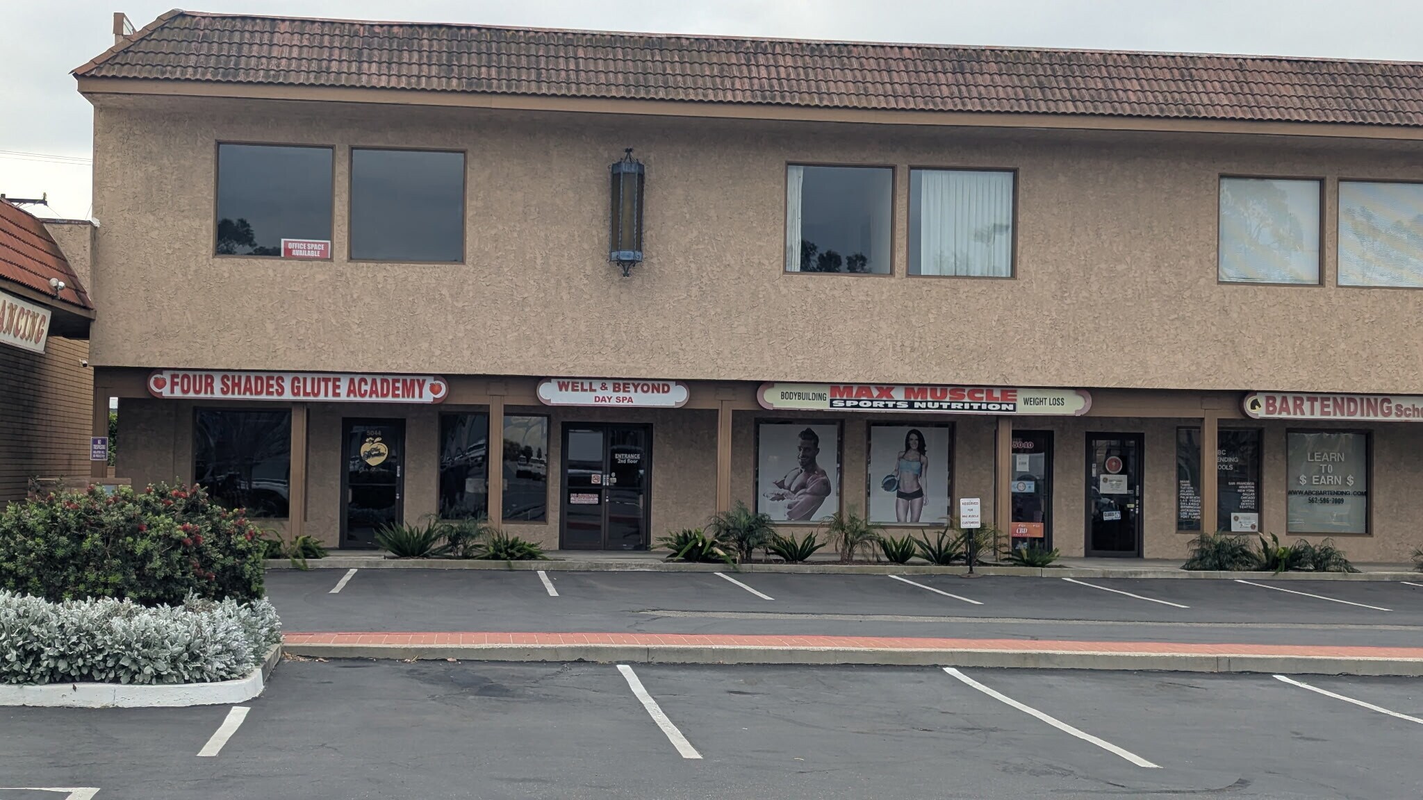 5008-5100 Katella Ave, Los Alamitos, CA for Rent