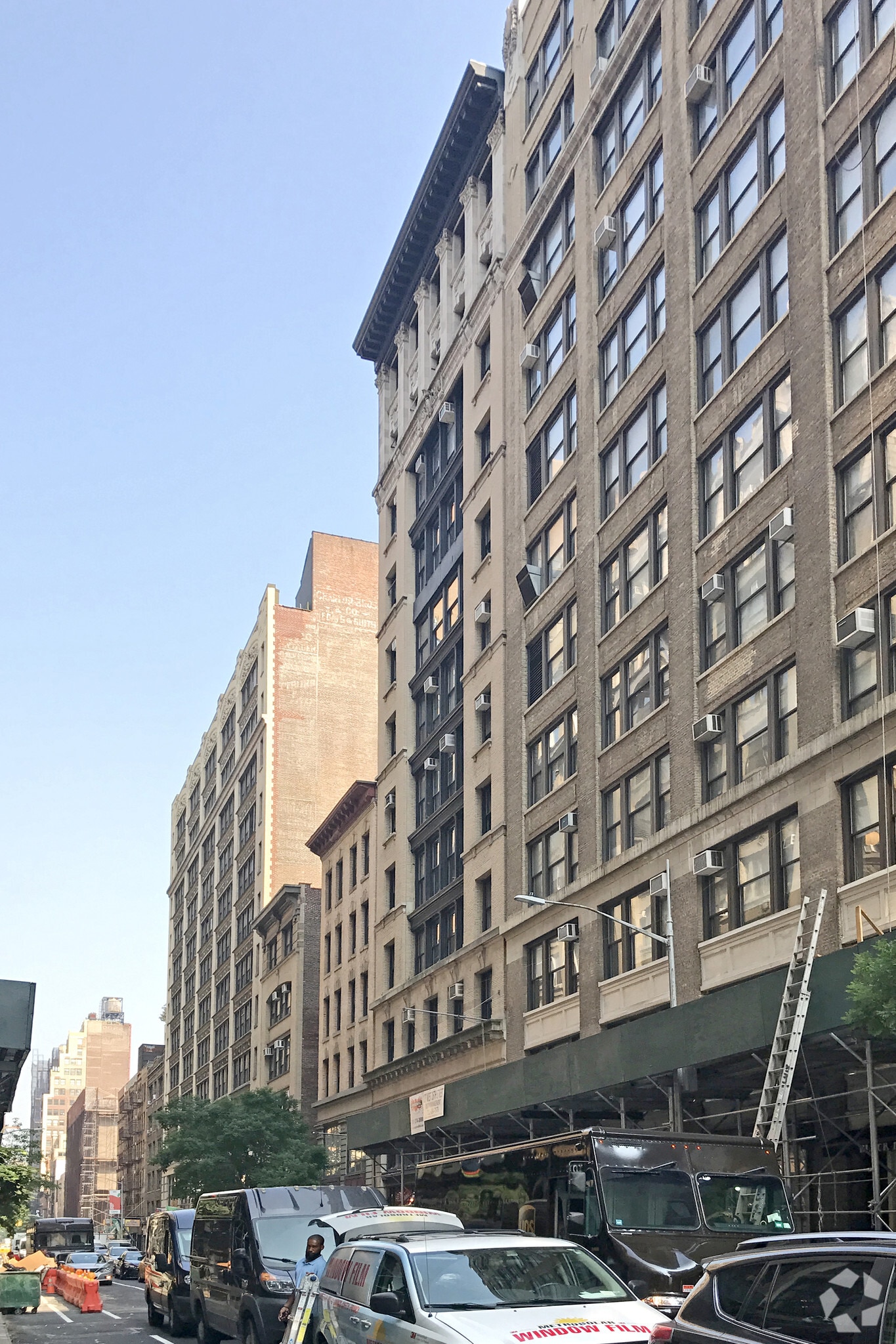 135 W 26th St, New York, NY for Rent