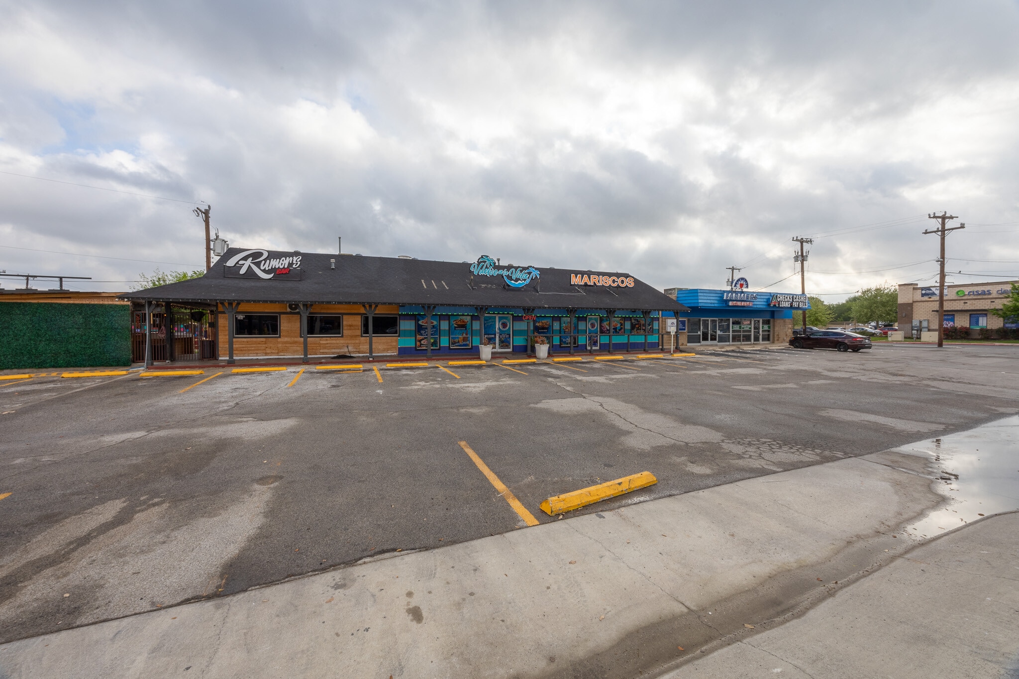 7911 Culebra Rd, San Antonio, TX for Sale