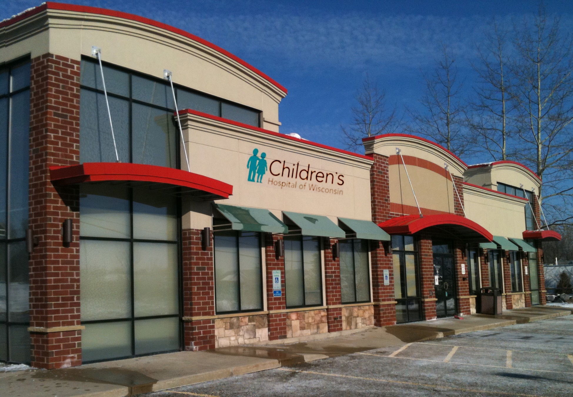 7330 W Rawson Ave, Franklin, WI for Sale