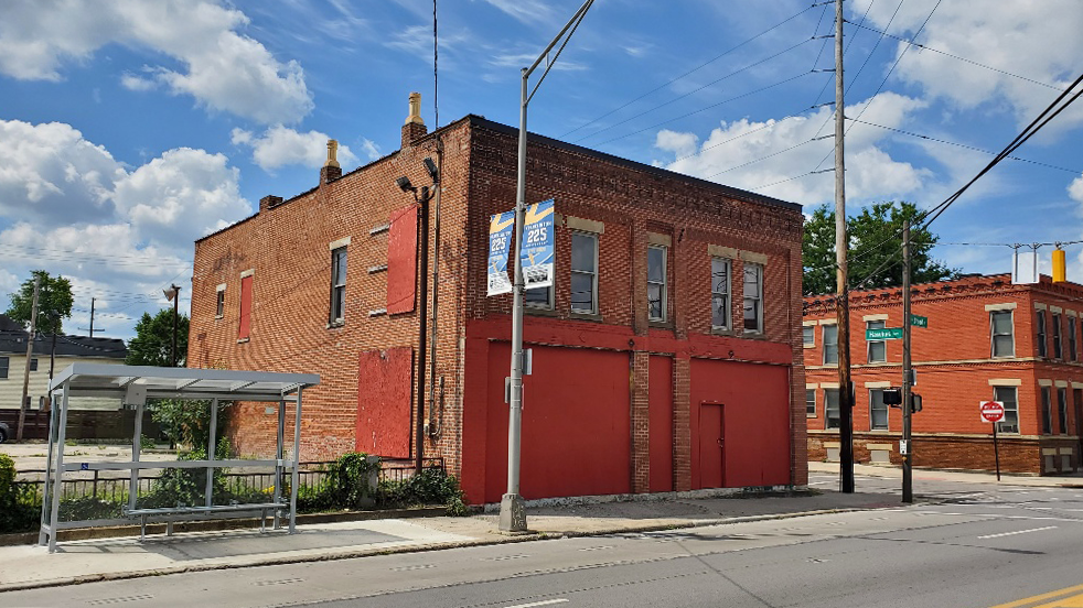 941 W Broad St, Columbus, OH for Sale